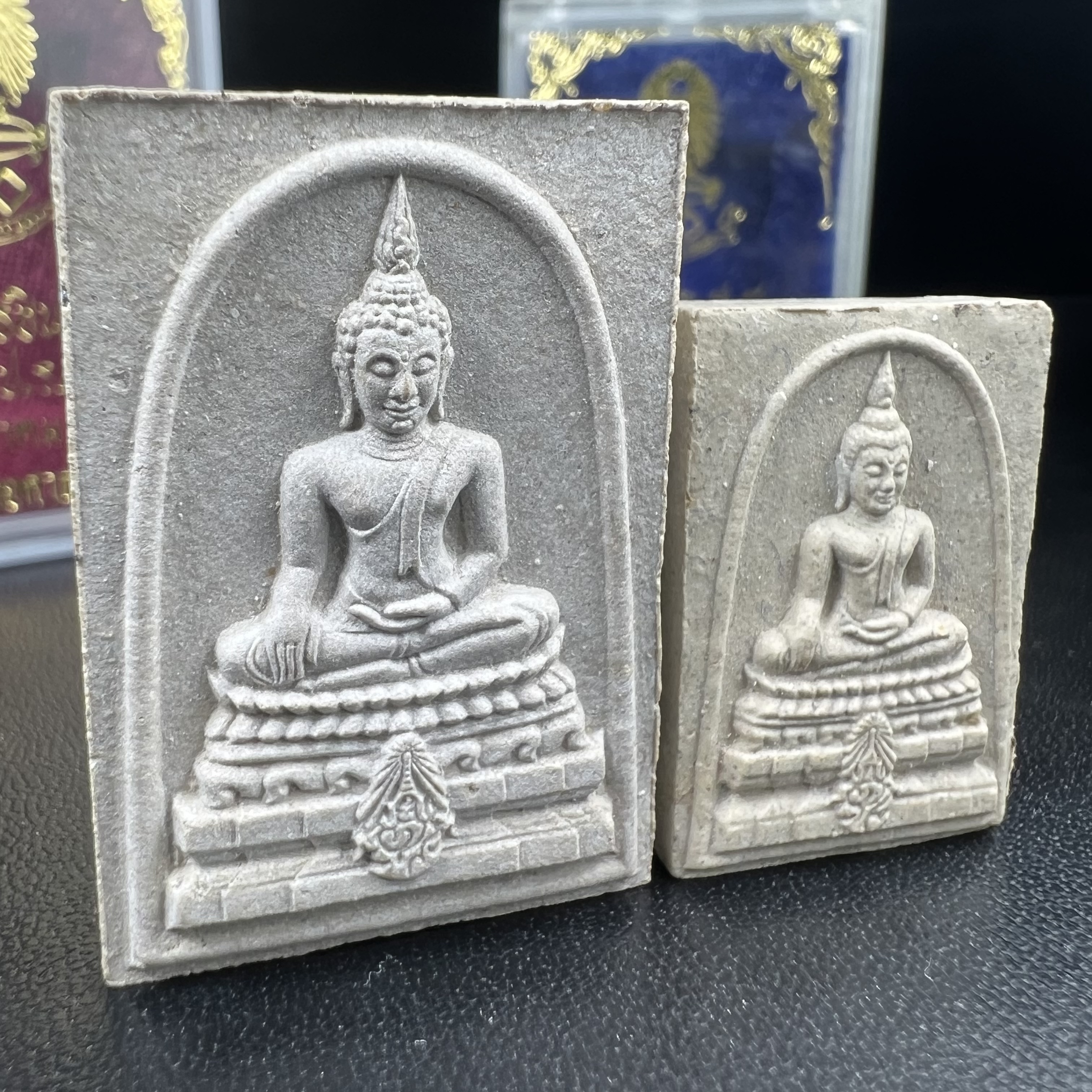 พระพุทธชินสีห์ ภปร. ทันโต เสฏโฐ ปี2533 (พิมพ์ใหญ่+พิมพ์เล็ก) บรรจุพระทนต์ในหลวงรัชกาลที่9 รุ่นเดียวในประวัติศาสตร์ ****รุ่นนี้ขอแนะนำ****