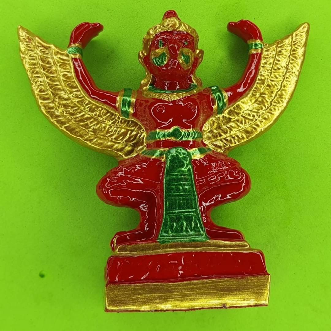 พระเครื่อง พญาครุฑ ขนาด3นิ้ว สีแดงแต่งองค์ ตั้งบูชา ครุฑ ครุฑบูชา
