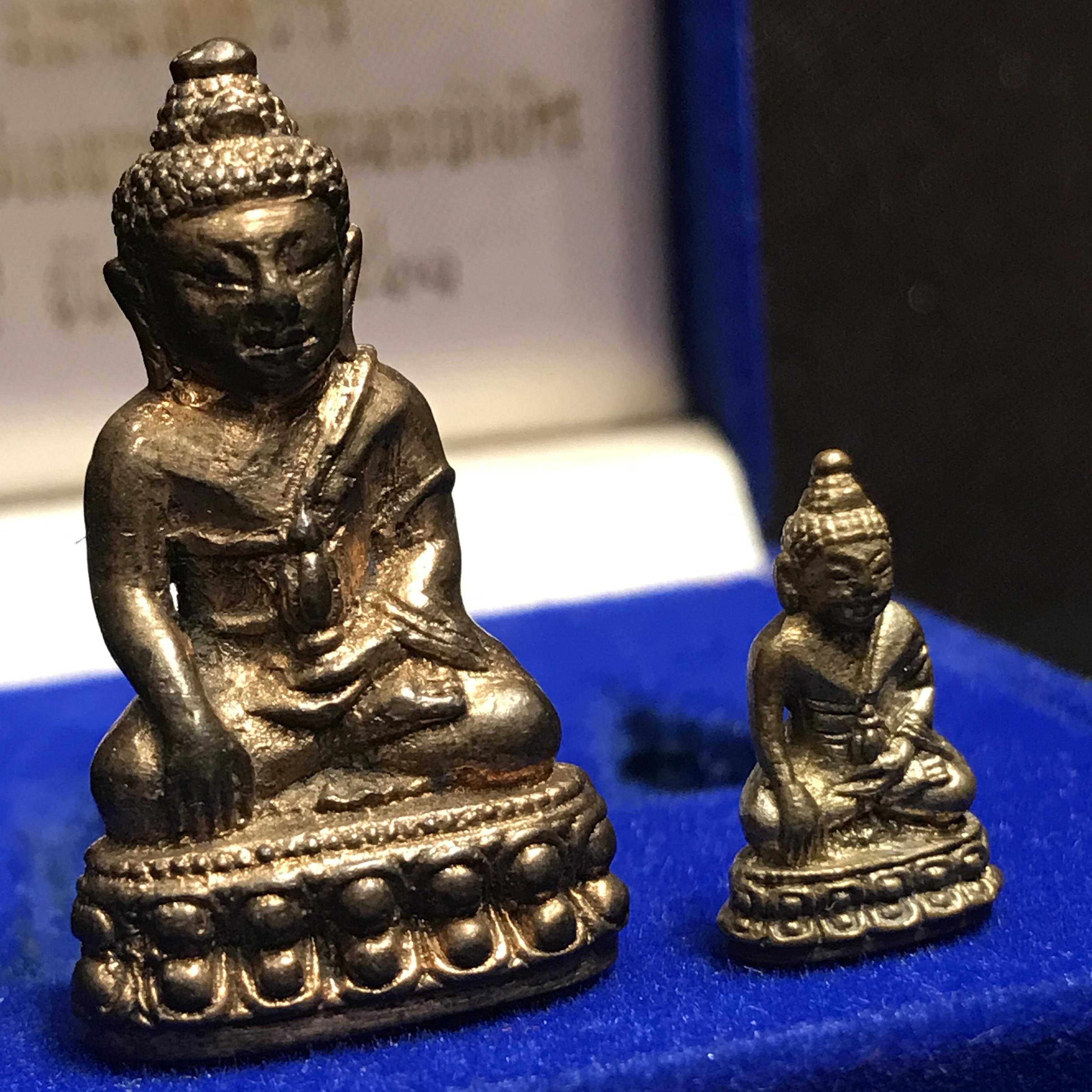 พระกริ่ง-พระชัยวัฒน์ นวราชบพิตร วัดตรีทศเทพ ปี2530 (ในหลวงรัชกาลที่9เสด็จเททอง)