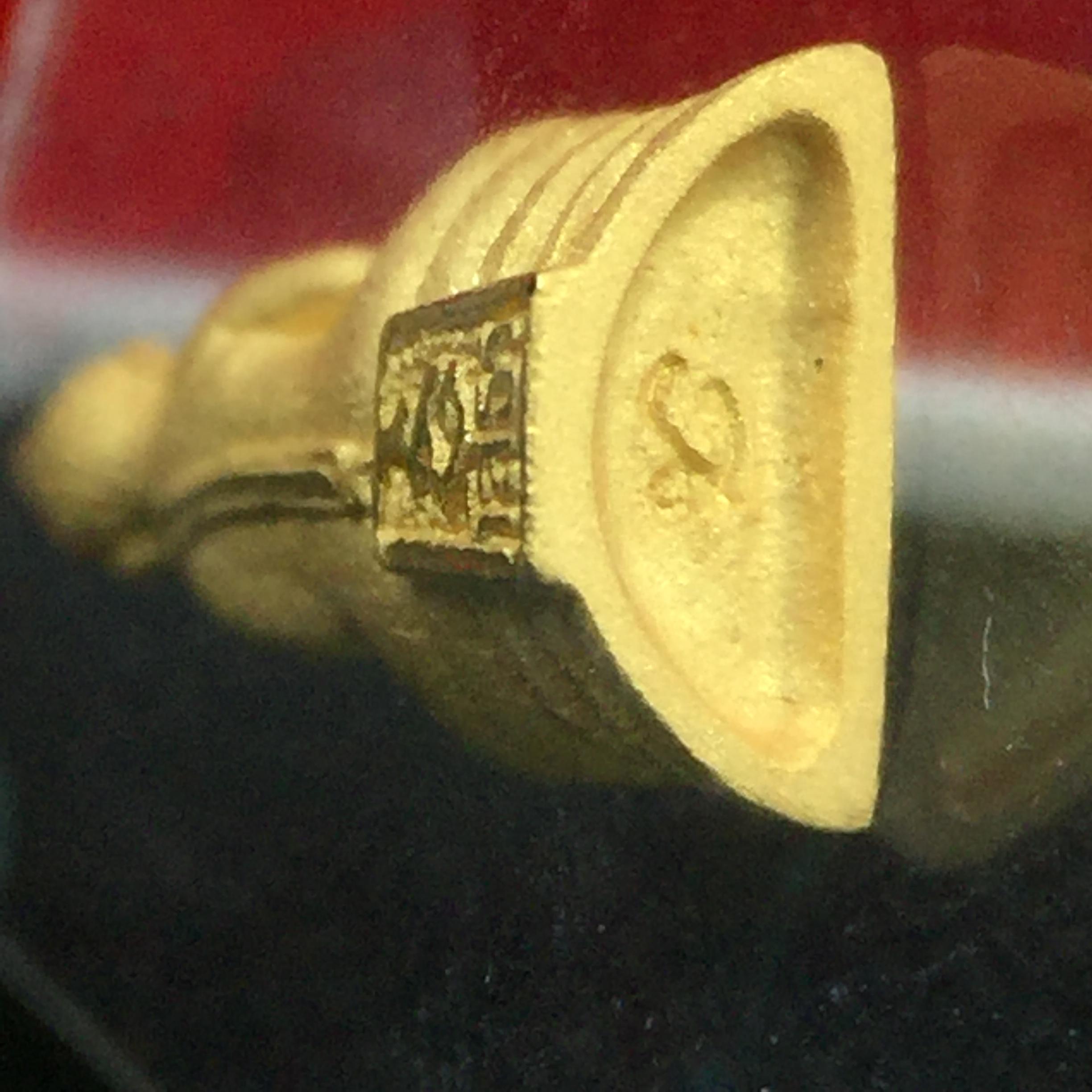 พระพุทธโสธร รุ่นอุดมโชคโภคทรัพย์ ปี 2550 เนื้อทองคำ พิมพ์จิ๋ว วัดโสธรวรารามวรวิหาร จ.ฉะเชิงเทรา (สภาพ สวย ซีนซองเดิม กล่องบบรรจุเดิมครบสมบูรณ์)