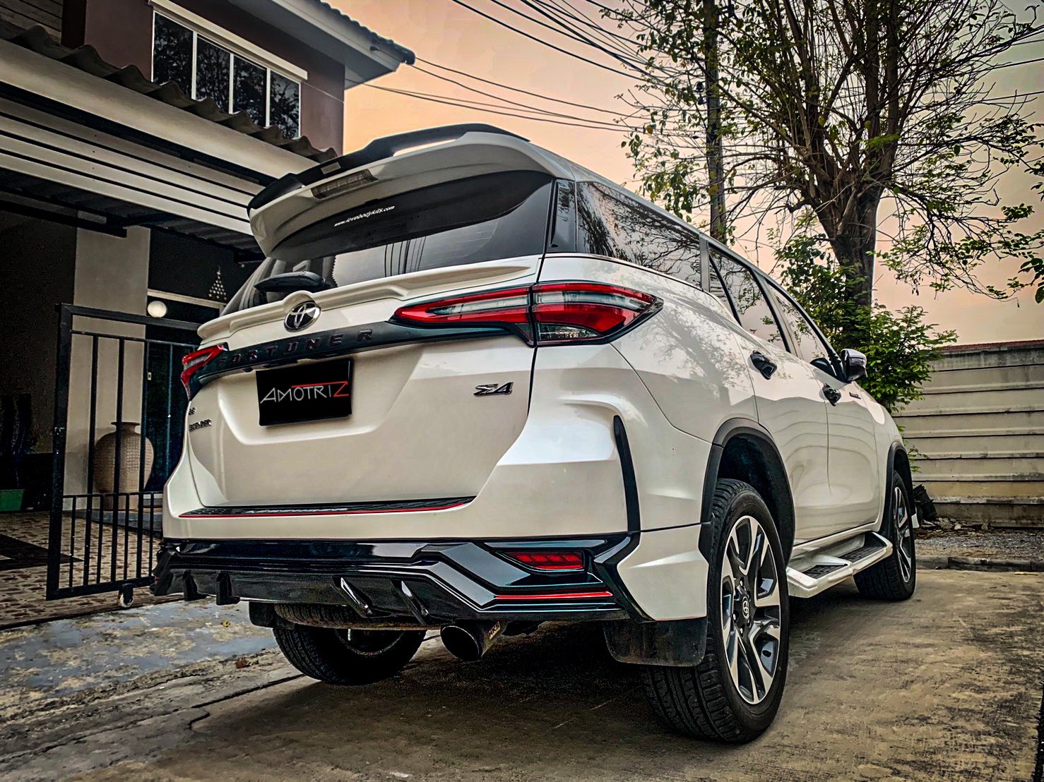 Toyota Fortuner Legender 2020 bodykits by Amotriz