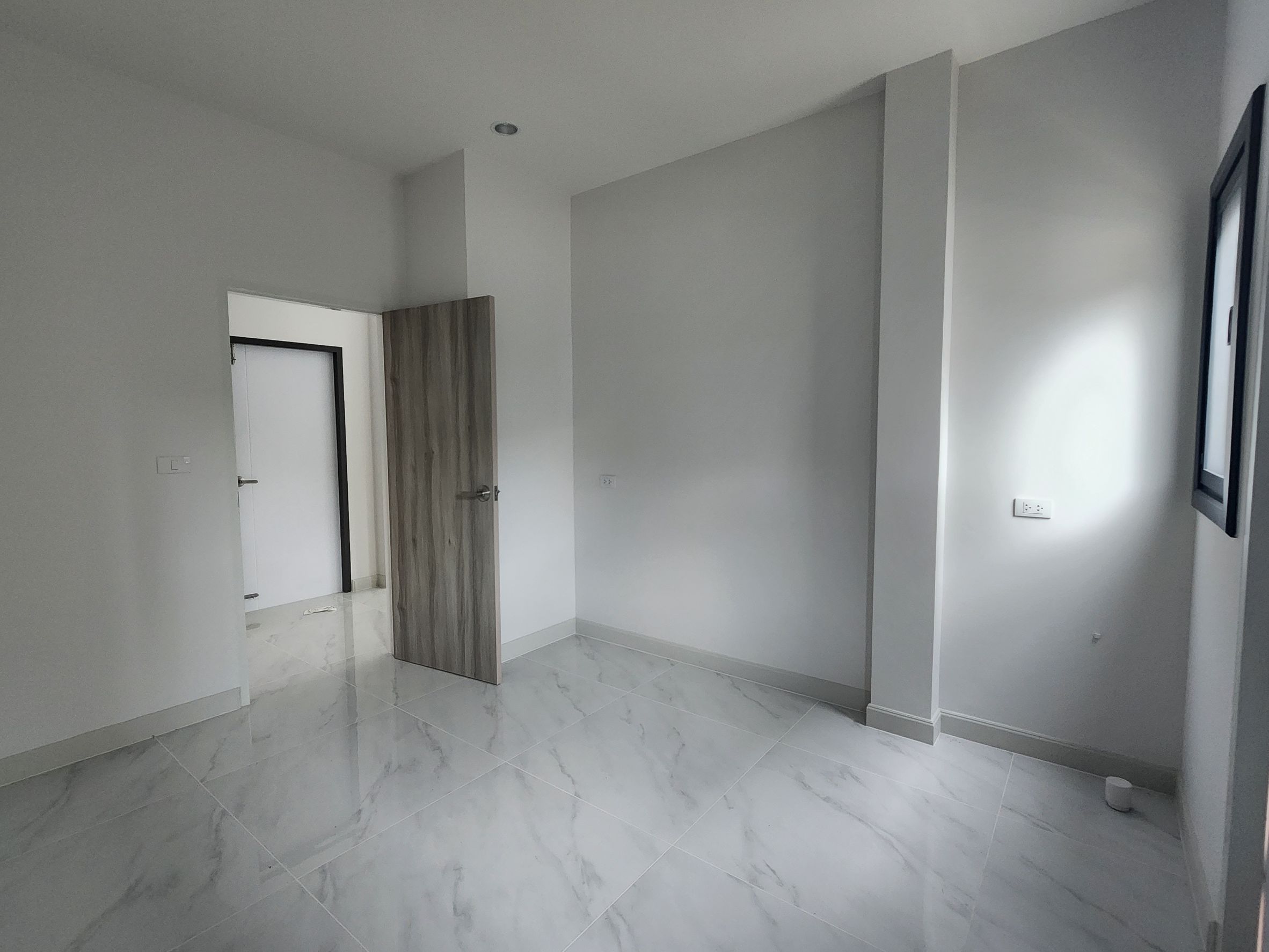 For Sales : Kohkaew, 2-storey detached house, 4 bedrooms 6 bathrooms