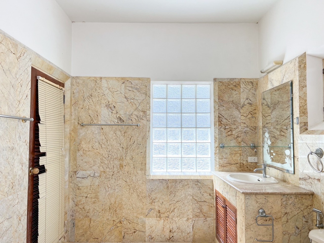 For Sales : Kathu, Private Pool Villa @Soi Kathu Waterfall, 3 Bedrooms 3 Bathrooms