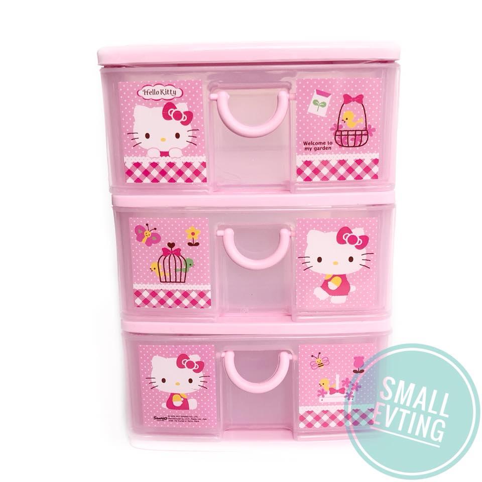 Small Evting ลิ้นชัก เล็ก พลาสติก 3 ชั้น สีชมพู ลาย Hello Kitty 5806 ตู้ลิ้นชัก ตู้ใส่ของ ลิ้นชักใส่ของ เก็บของ เก็บเอกสาร plastic drawer