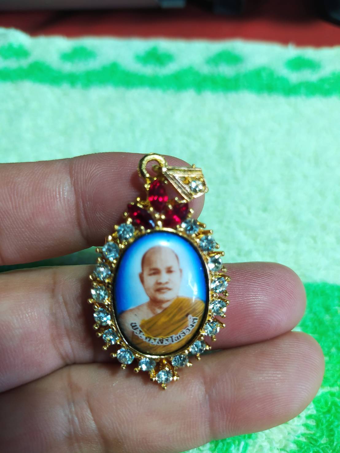 ล็อกเก็ต พระครูสิริโพธิวงศ์ วัดโพธิ์ศรี อ.สว่างแดนดิน จ.สกลนคร