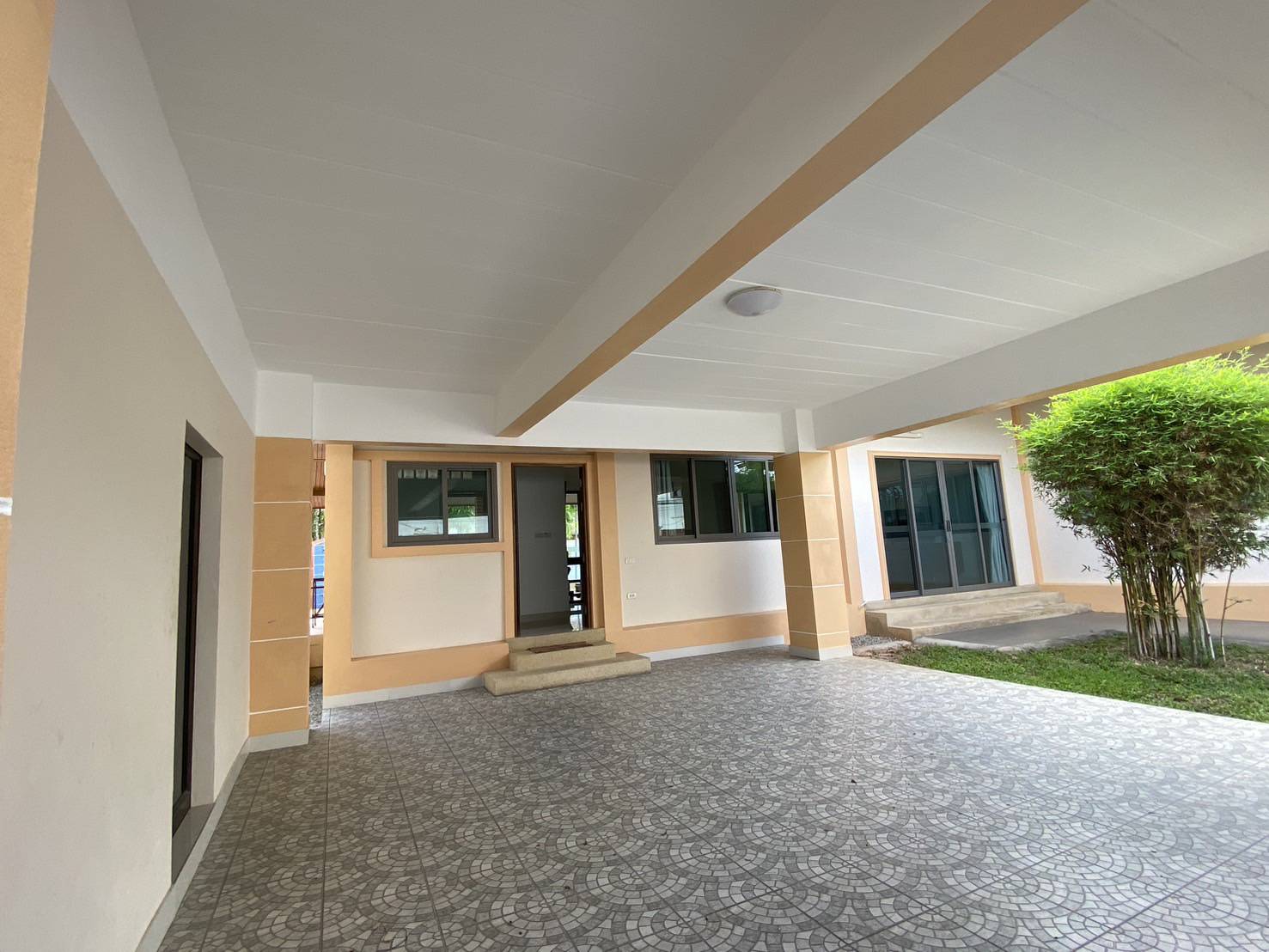 For Rent : Rawai-Saiyuan, Private Pool Villa, 3 bedrooms, 4 bathrooms