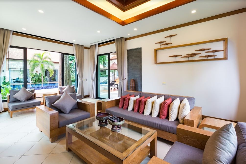 For Sale : Nai Harn, Luxury Tree Pool Villa, 3 Bedrooms 3 Bathrooms, Garden view.