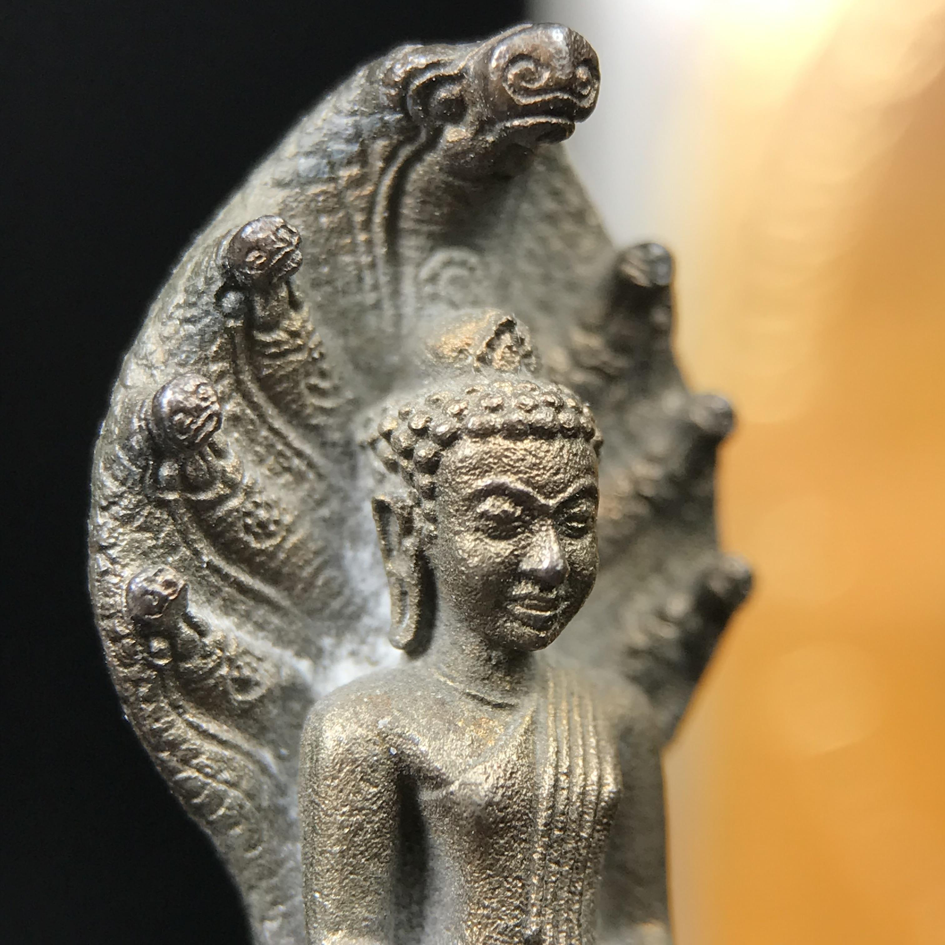 พระพุทธรูปนาคปรกปางมารวิชัย สธ. เนื่องวโรกาสสมเด็จพระเทพรัตนราชสุดาฯทรงเจริญพระชนมายุครบ 3รอบ ปี2534 พระกริ่งนวโลหะ พิธีพุทธาภิเษก ณ วัดบวรนิเวศวิหาร โดยมีสมเด็จพระญาณสังวรสมเด็จพระสังฆราชเป็นองค์ประธาน(พิธีใหญ่ มวลสารดี พุทธศิลป์งดงาม)อุดมวลสารผงจิตรลดา