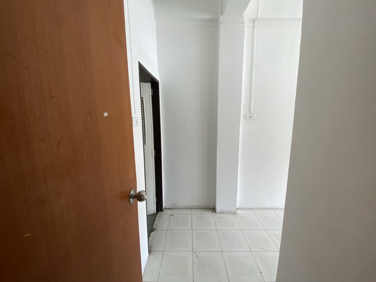 For Sales : Phuket Town, 4-story commercial building, 4 Rooms 4 Bathrooms