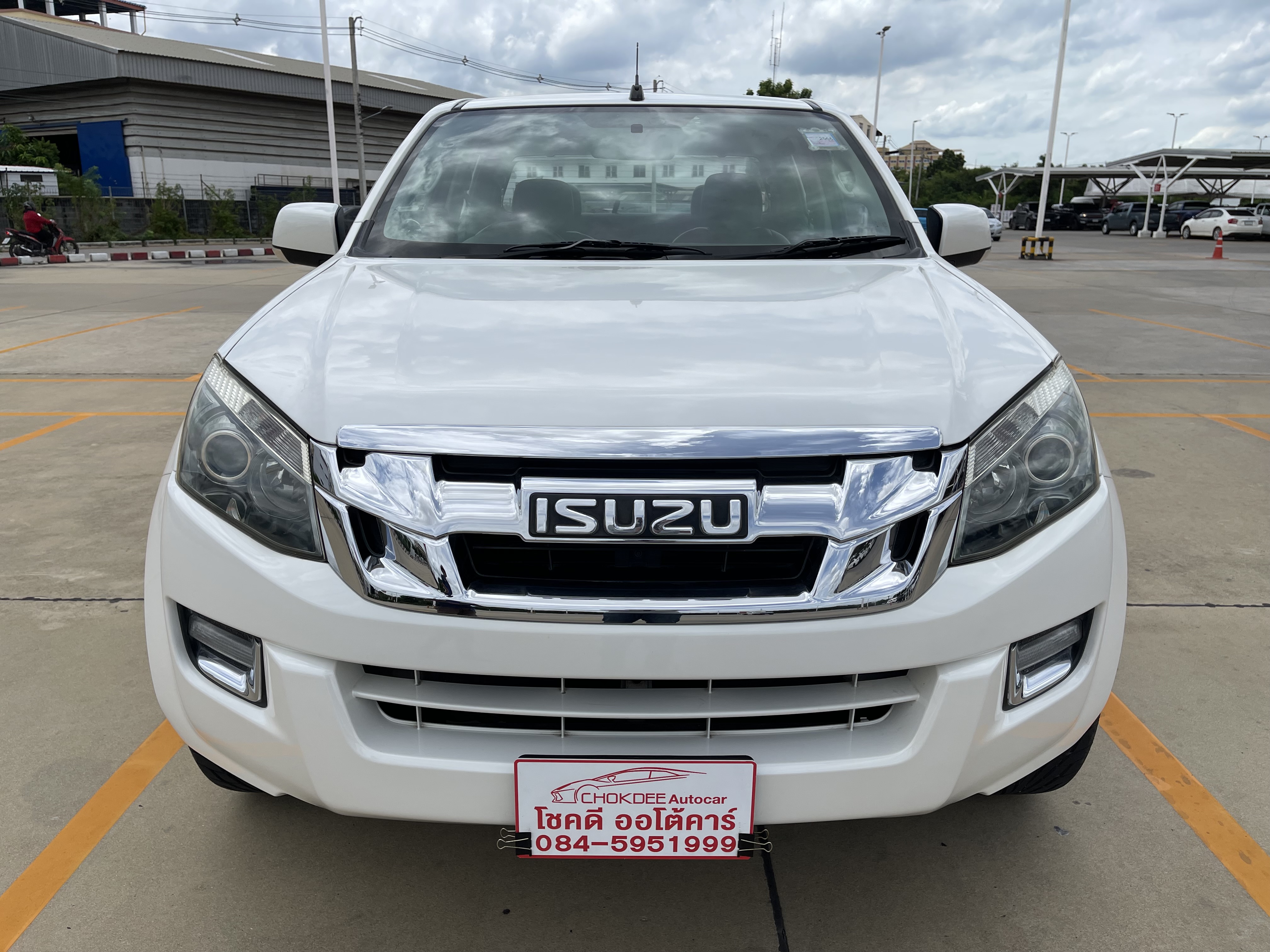 Isuzu Dmax All New 4ประตู Hilander 2.5 Vgs Z Dvd 2014 ขาวมุก
