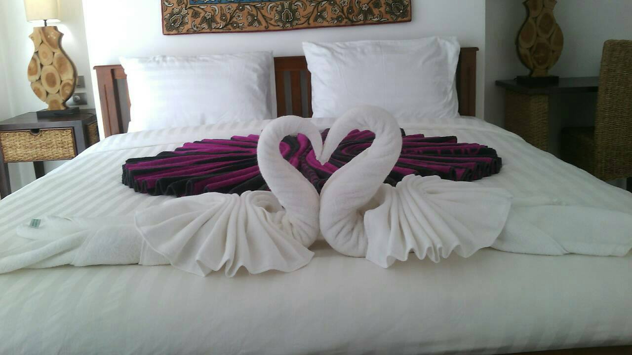 Kata: For Rent Sea View Condominium available (Daily)