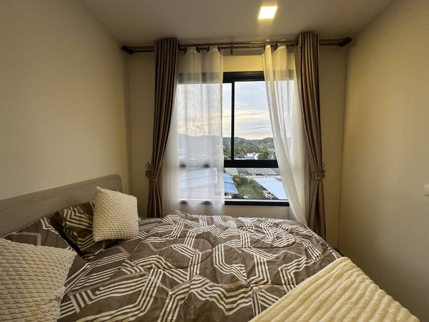 For Rent : Kathu, Dcondo Reef, 1 Bedroom 1 Bathroom, 5th flr.