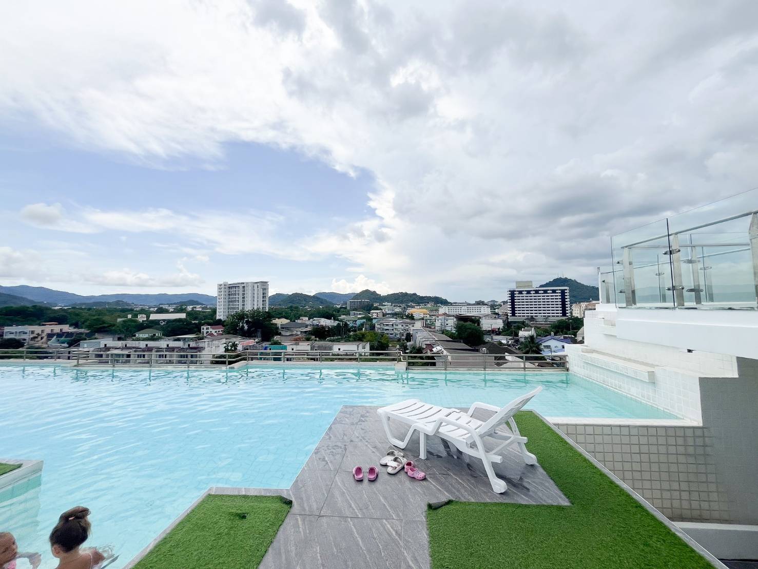 For Rent : The wind Condotel, 1 bedroom 1 bathroom 5th flr.