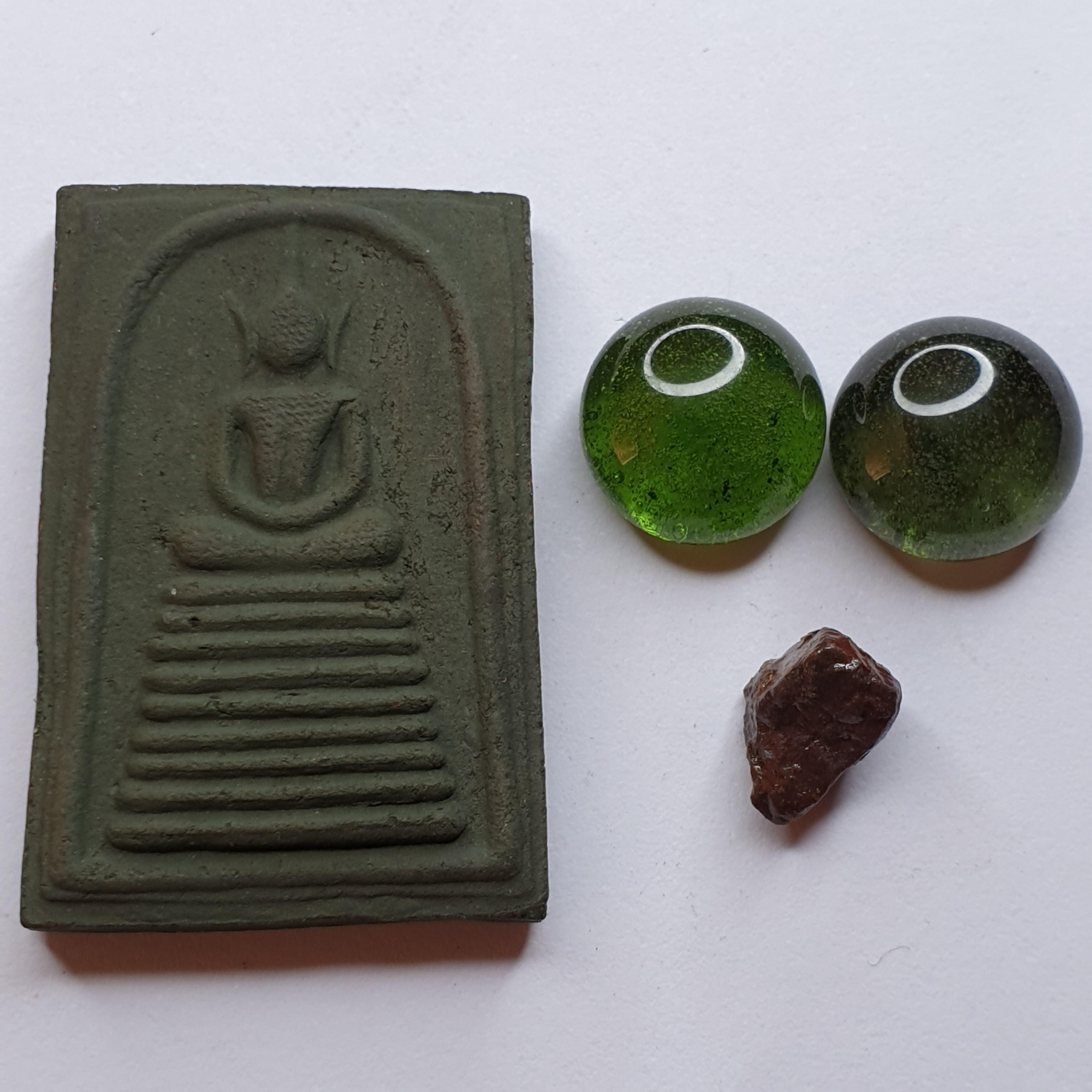 ของชำร่วย พระของชำร่วย สมเด็จ เก้าชั้น เนื้อมวลสารของขลัง 9 ชนิด ของชำร่วยงานแต่ง ของชำร่วยของที่ระลึก ของชำร่วยงานแต่งงาน ของชำร่วยยกโหล10-100ชิ้น ของชำร่วยสวยๆ พระสมเด็จ พระสมเด็จแร่ พระสมเด็จแท้