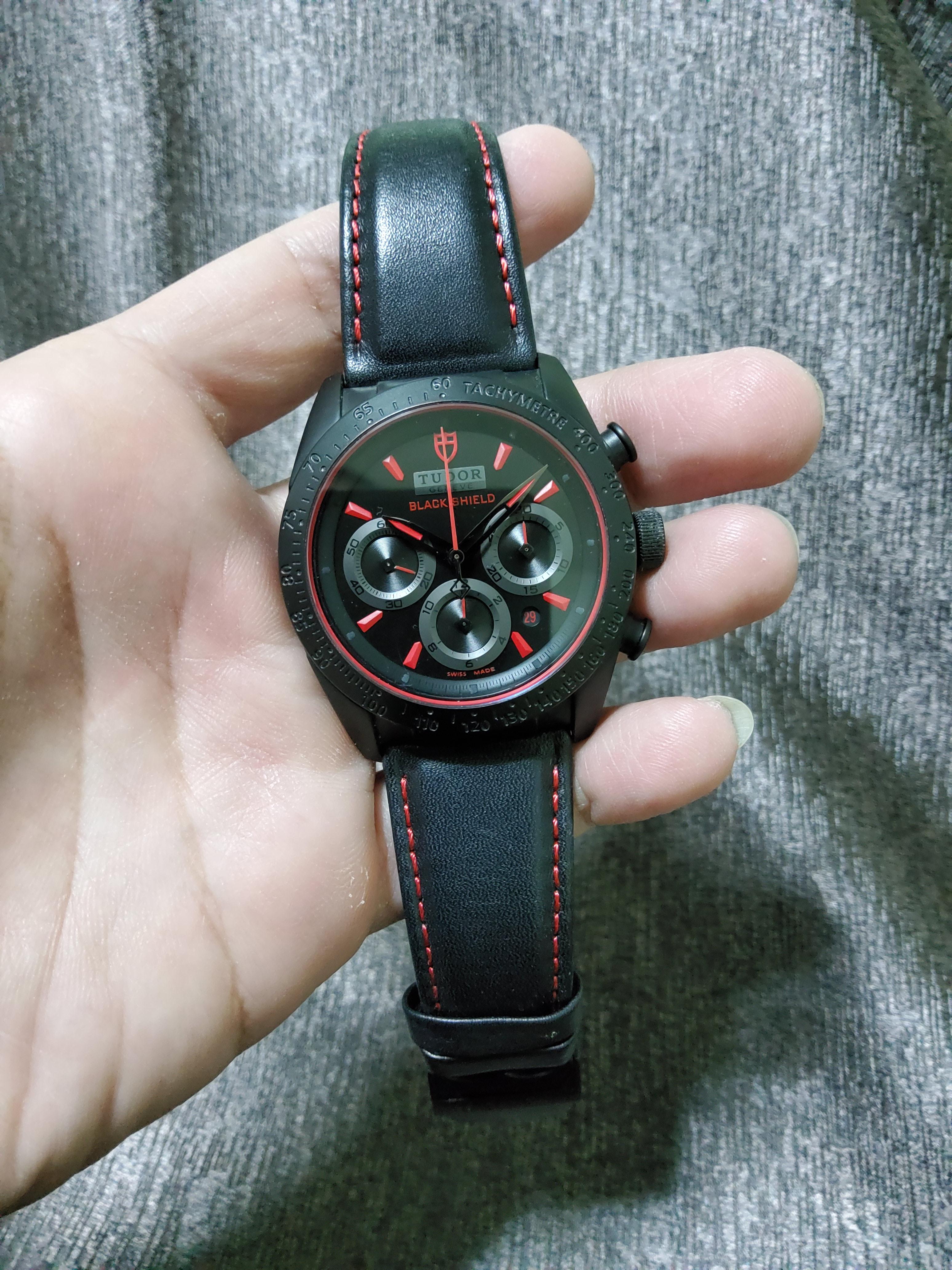 USED TUDOR BLACK SHIELD CERAMIC (41 MM.)
