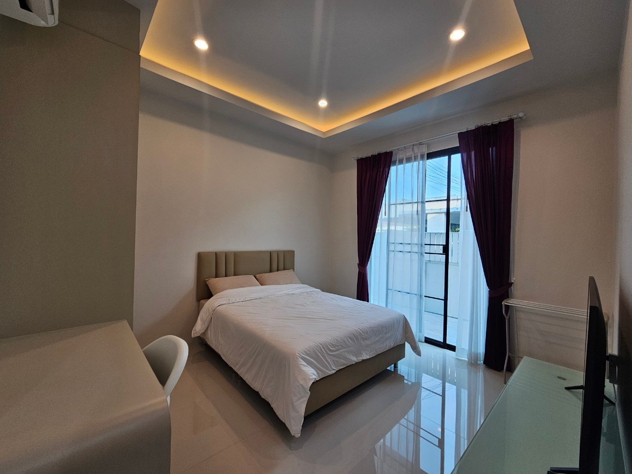 For Rent : Thalang, Private pool villa modern luxury style, 2 Bedrooms 3 Bathrooms