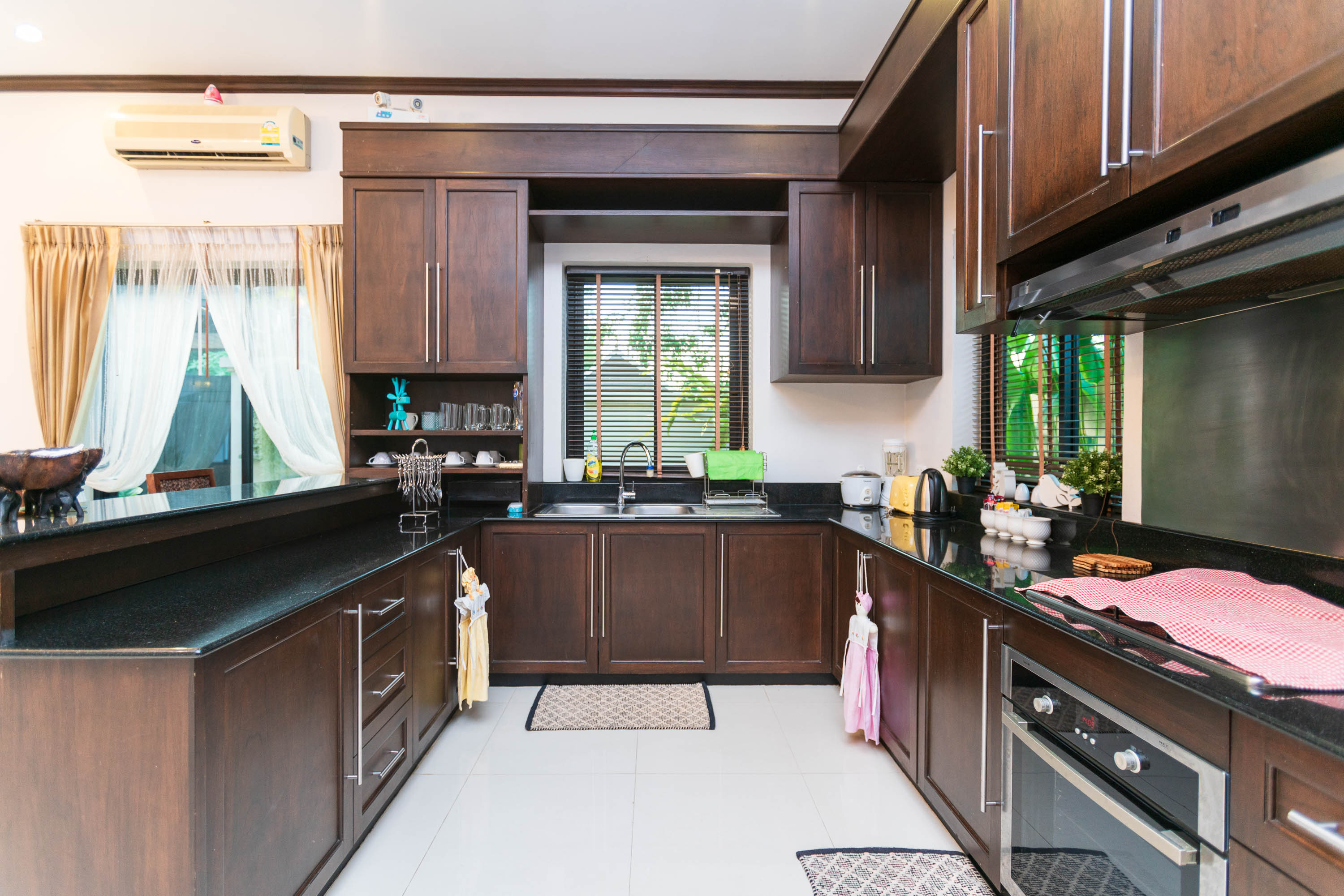 For Rent : Private Pool Villa in Cherngtalay BangJo, 3 Bedrooms 2 Bathrooms