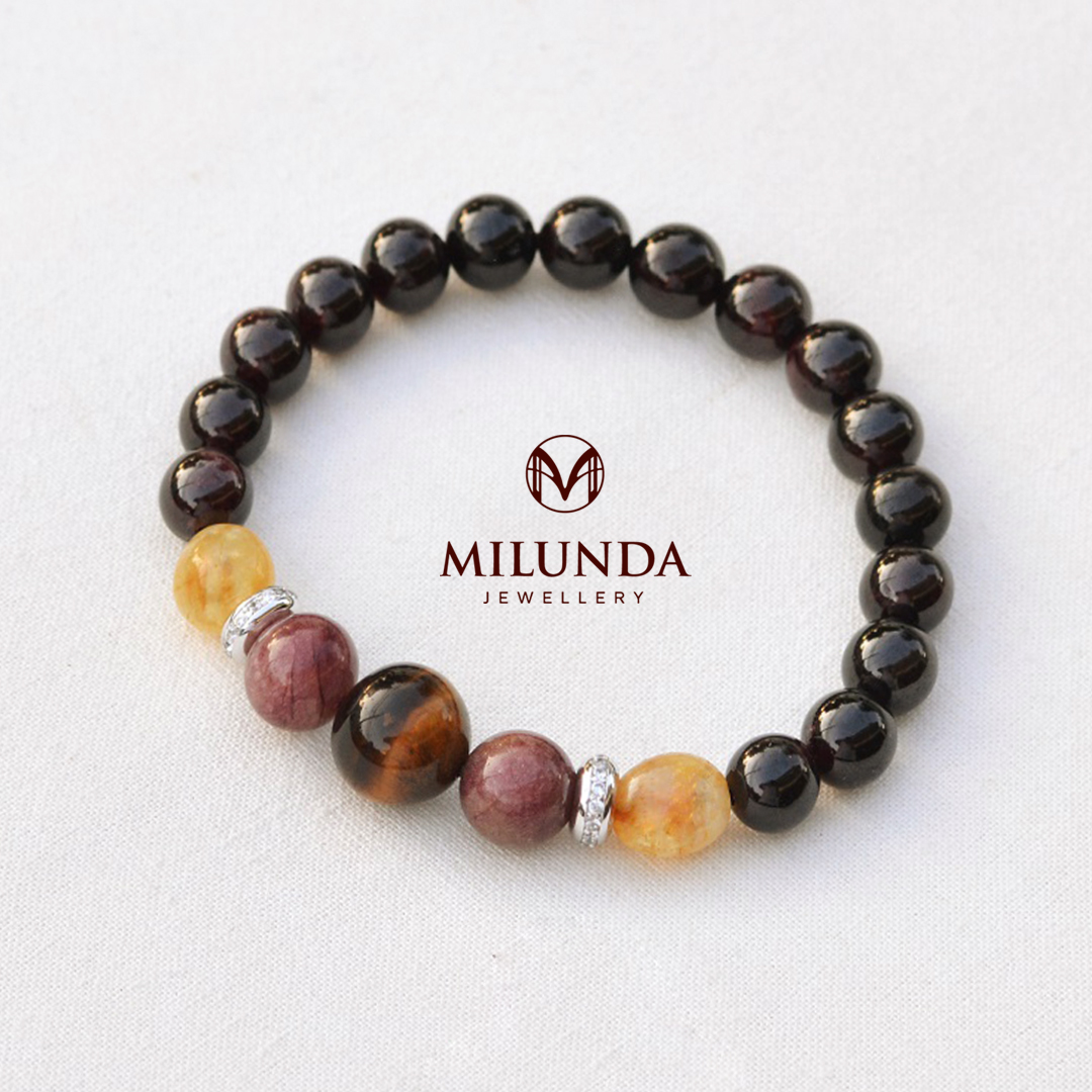 สร้อยข้อมือหินสำหรับเจ้าของกิจการ เสริมโชคลาภ ความสำเร็จ และสุขภาพ