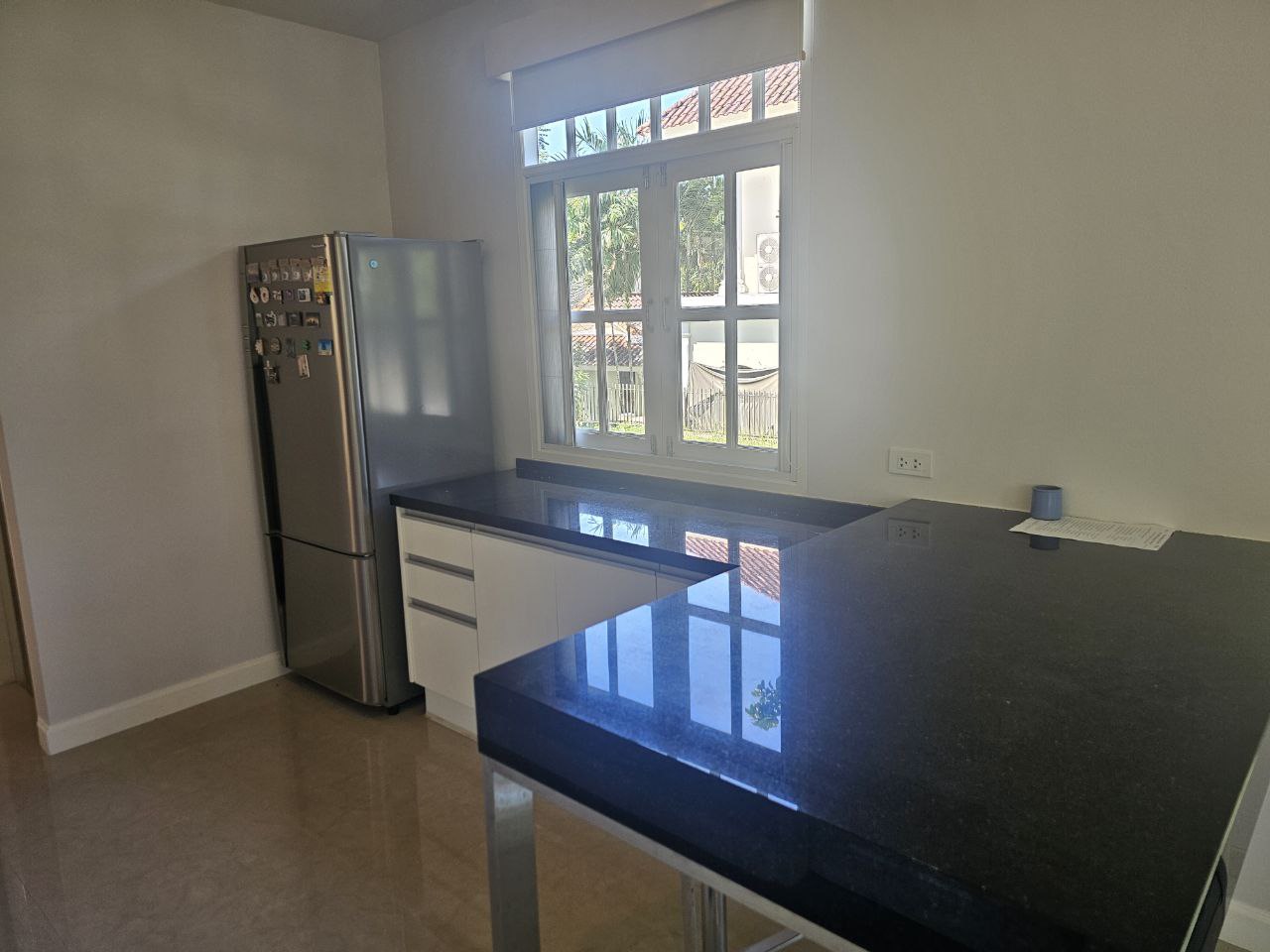 For Rent : Kathu, Private House, 3 bedrooms 3 Bathrooms, Garden View