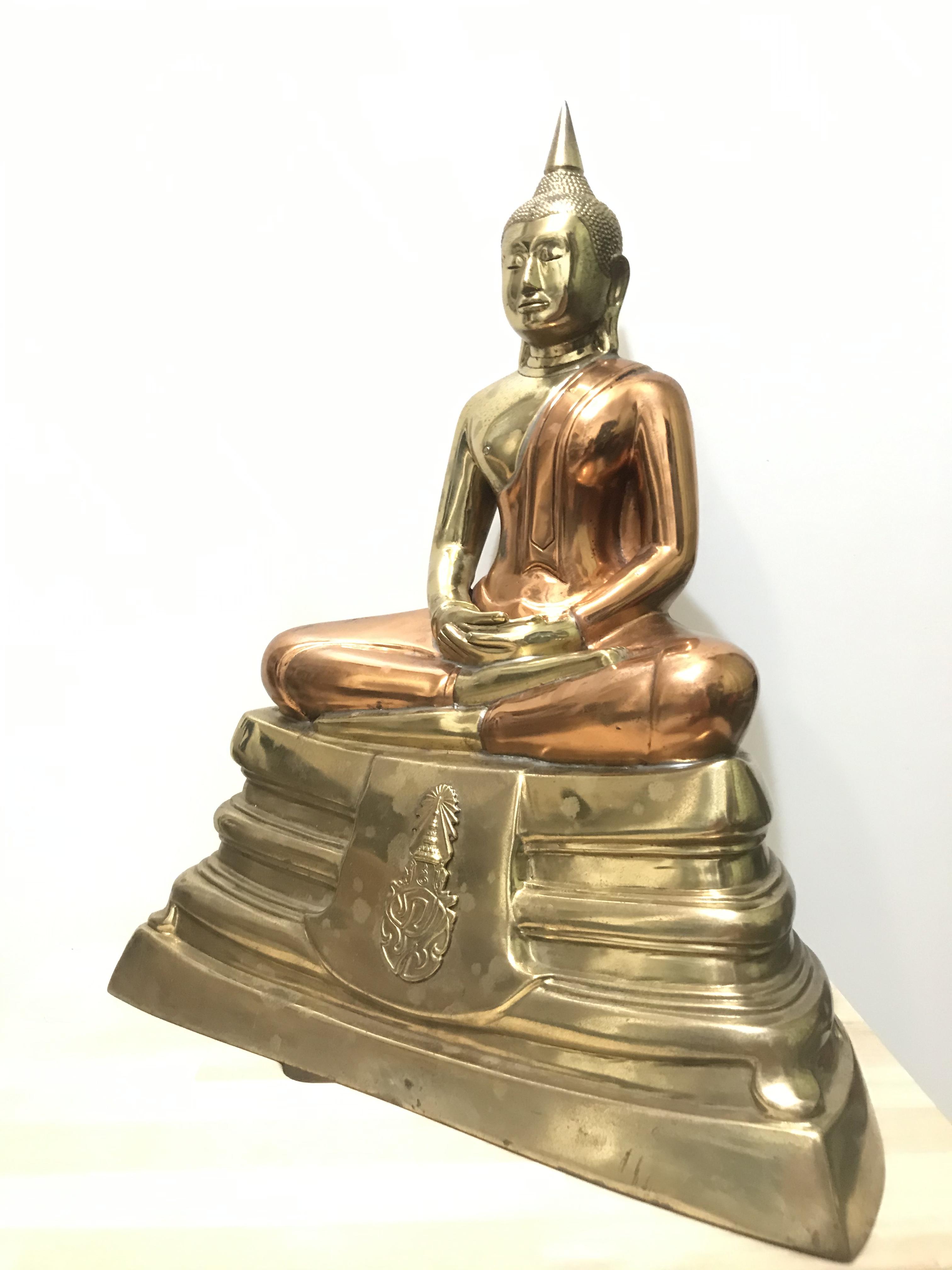 พระบูชาพระพุทธโสธร ภปร. รุ่นย้อนยุค ปี2539 กาญจนาภิเษกครองราชสมบัติครบ 50ปี หน้าตัก9นิ้ว เนื้อสามกษัตริย์ หมายเลข02309