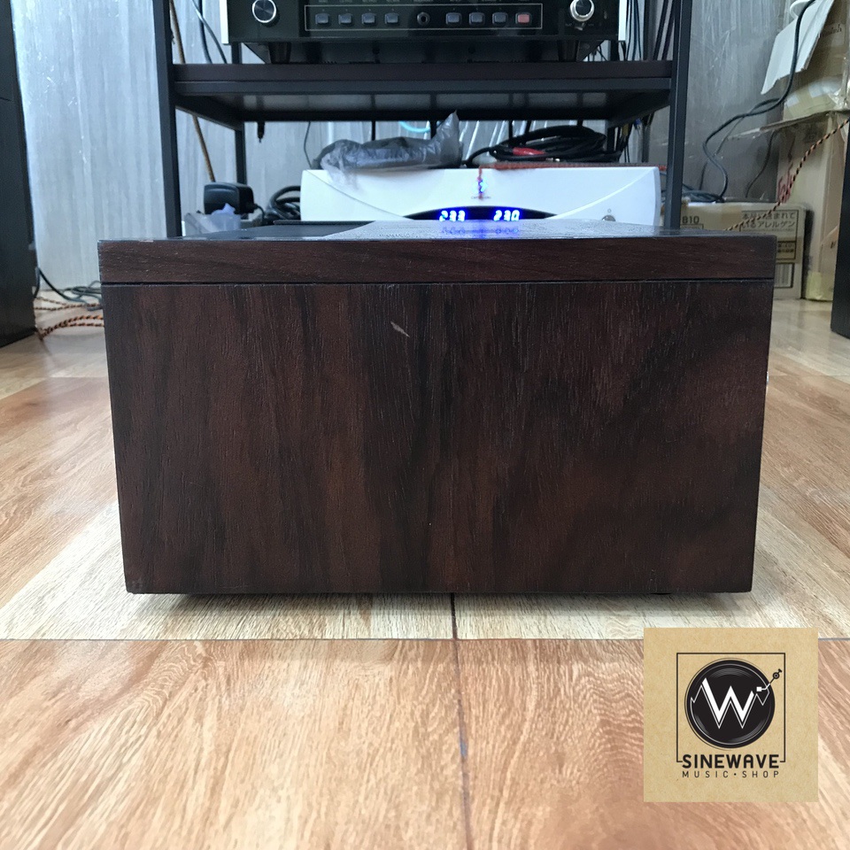 Integrated Amp ยี่ห้อ Luxman รุ่น SQ-505X (Made in Japan)