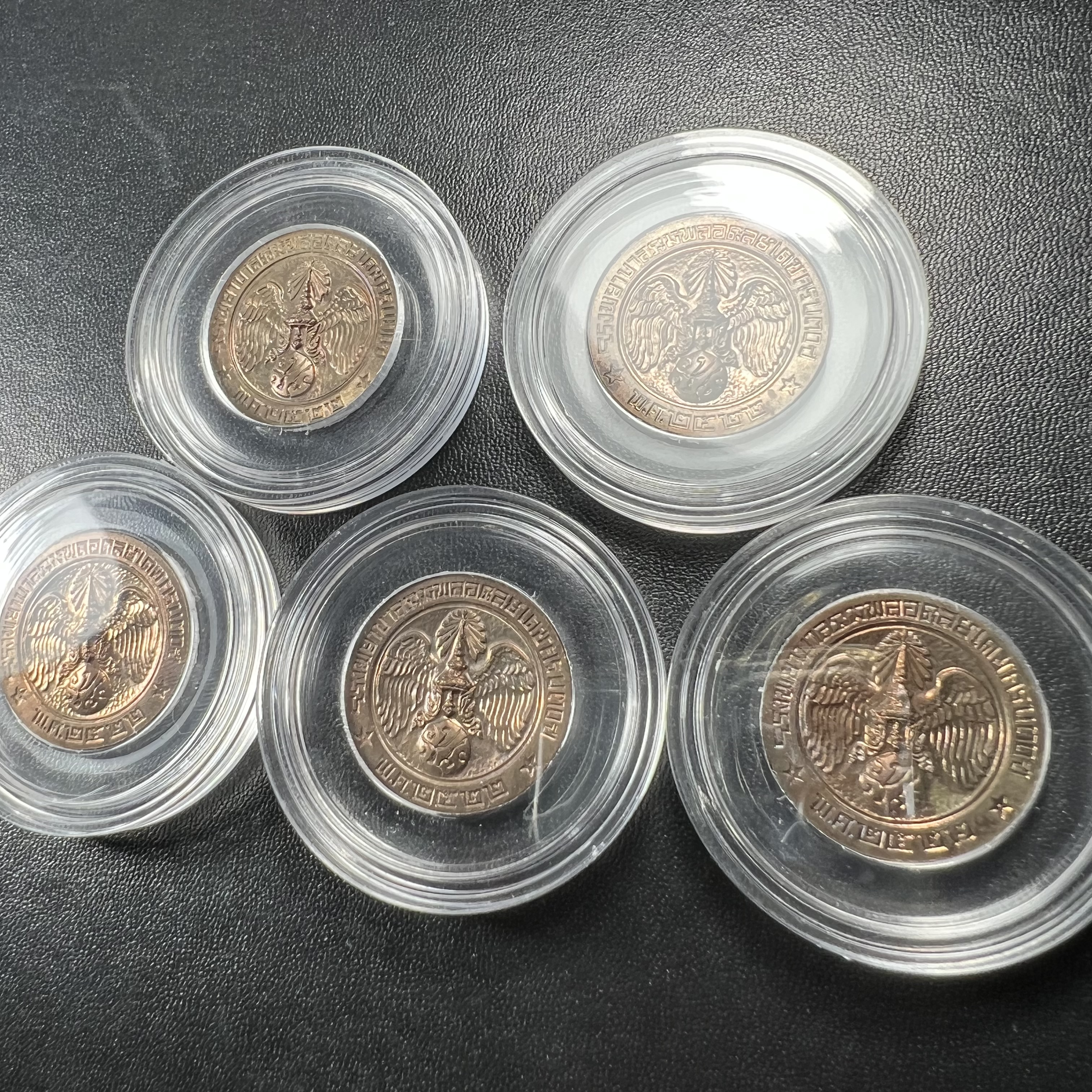 เหรียญพระบรมรูปคุ้มเกล้า รพ.ภูมิพล ปี2522 เนื้อนวโลหะ คัดสภาพสวย(ในหลวงรัชกาลที่9 ทรงจุดไฟพระฤกษ์และเททอง พิธีใหญ่)ยอดนิยม