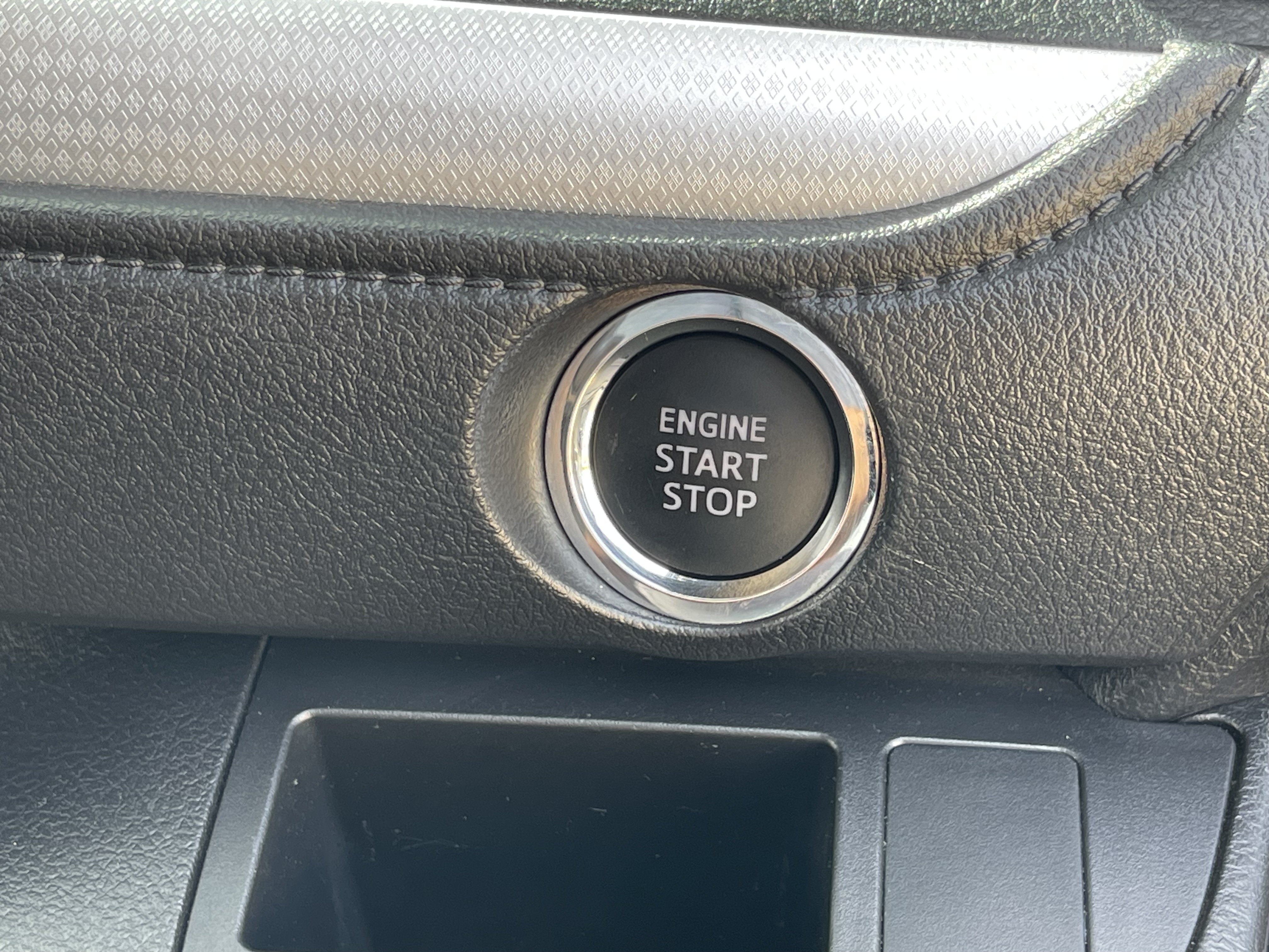 Toyota Sienta 1.5 V At 2018 ดำ