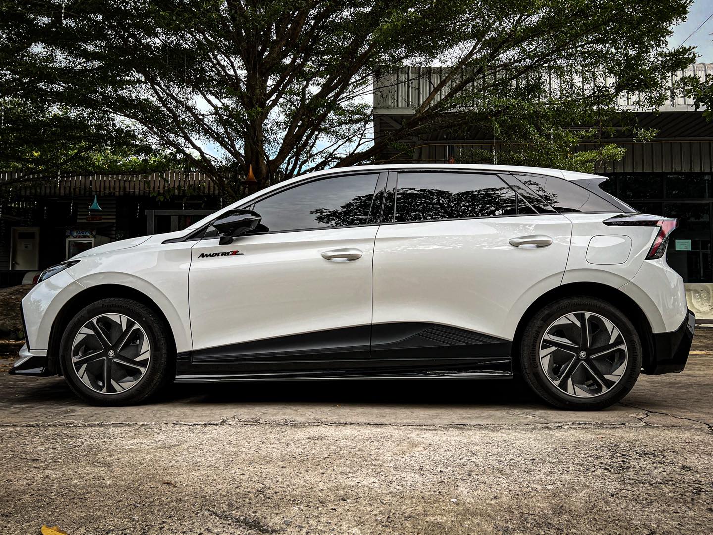 MG 4 2023 bodykits by Amotriz car bodykits