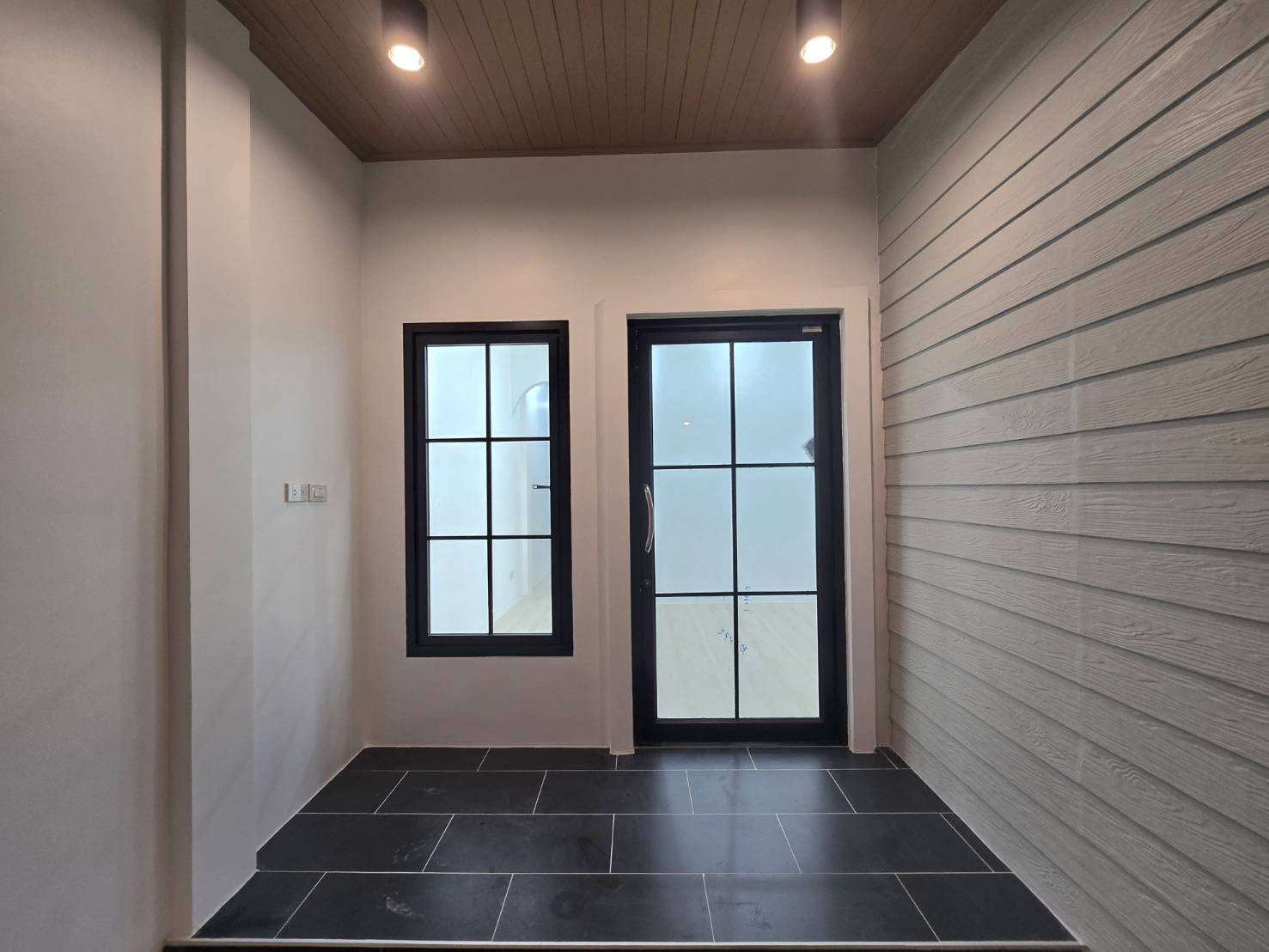 For Sales : Wichit, Semi-detached house, 2 bedroom 1 bathroom