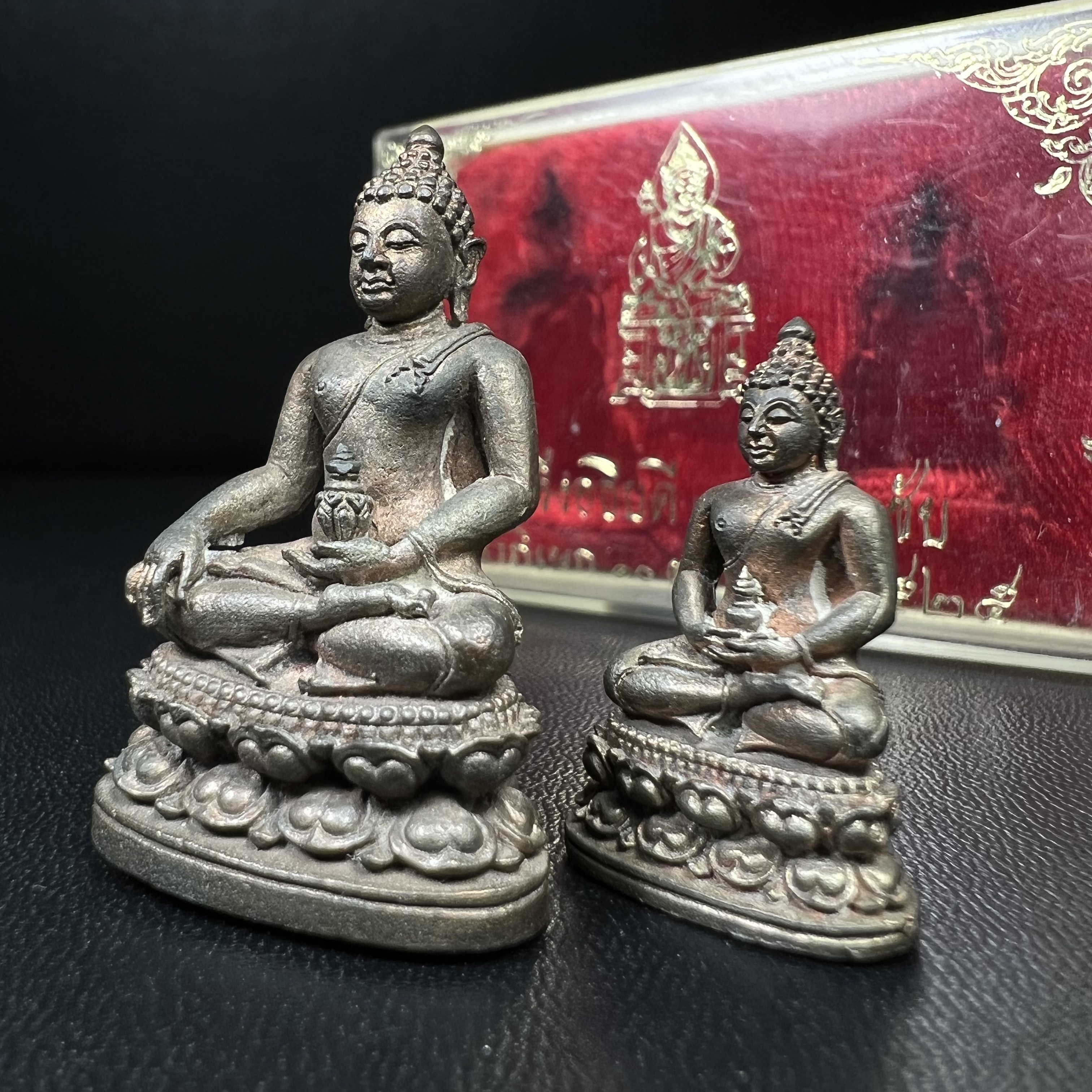 พระกริ่ง-พระชัยวัฒน์อธิบดี ปี2525 ของดีอัยการ (มีไว้บูชาเลื่อนยศเลื่อนตำแหน่งทุกท่าน)(1ใน 2525 ชุด)