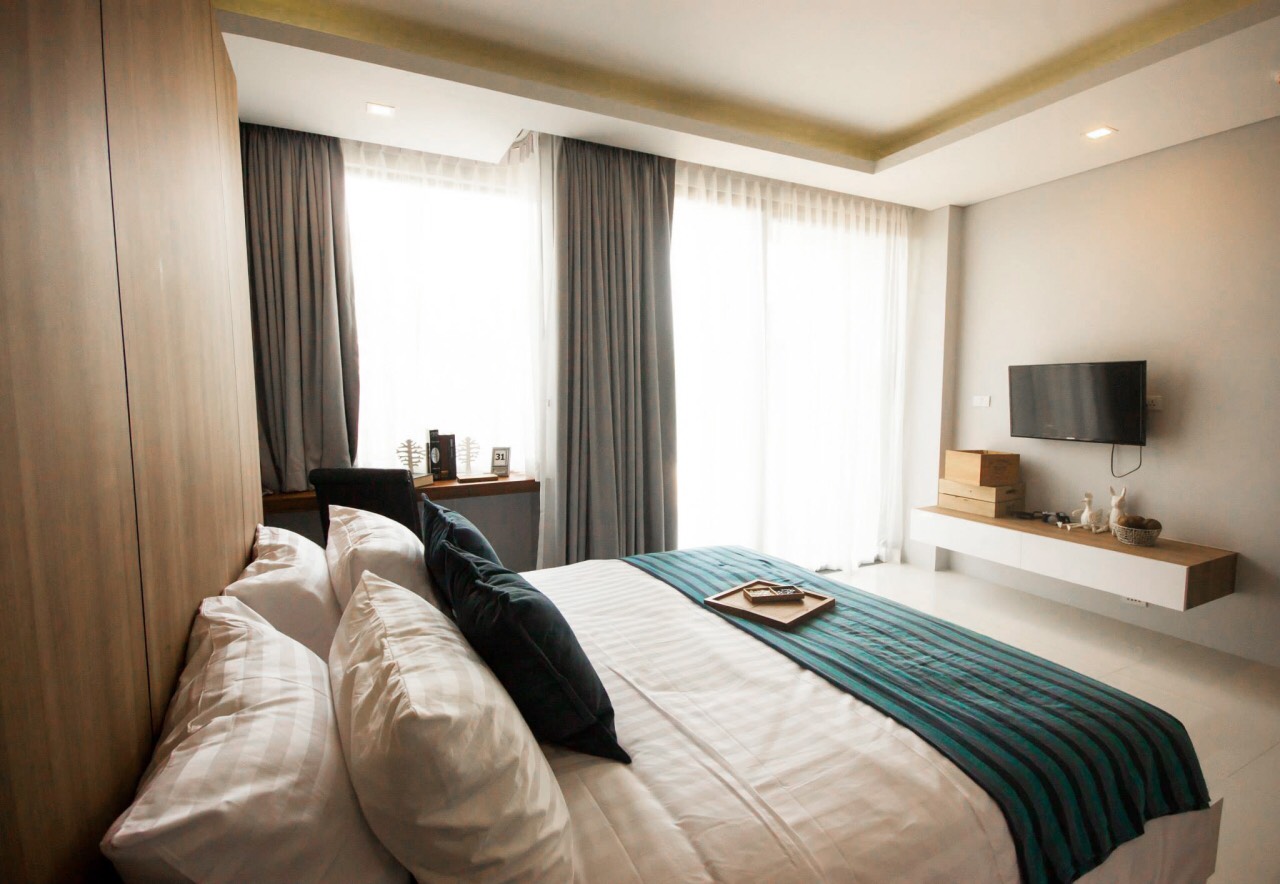 For Sale : Rawai At The Tree condominium 1 bed room at 2rd Floor Pool & Sea View. Size 35 Sqm.