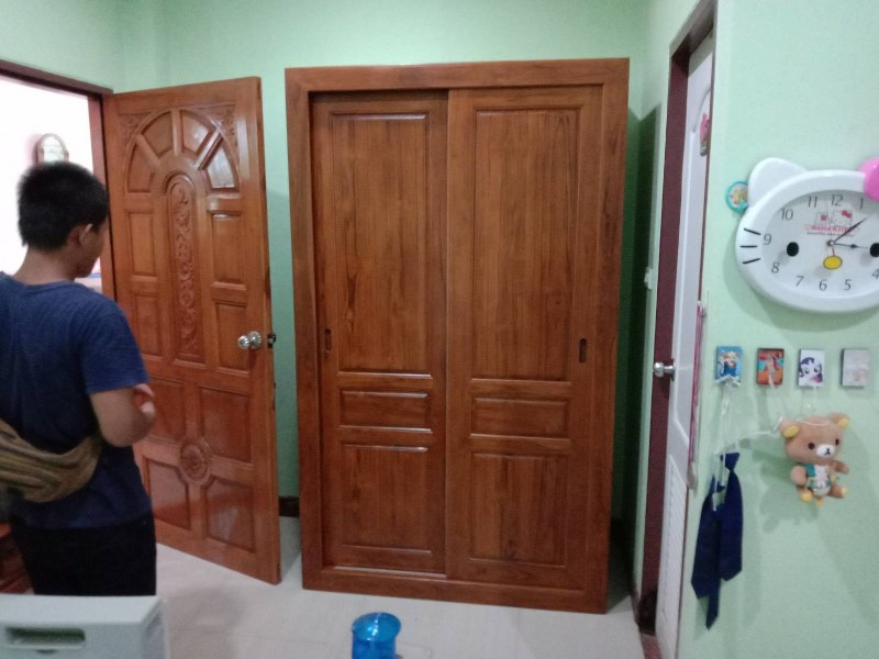 ตู้เสื้อผ้าบานเลื่อน บานฟักเล็ก 1.2 เมตร