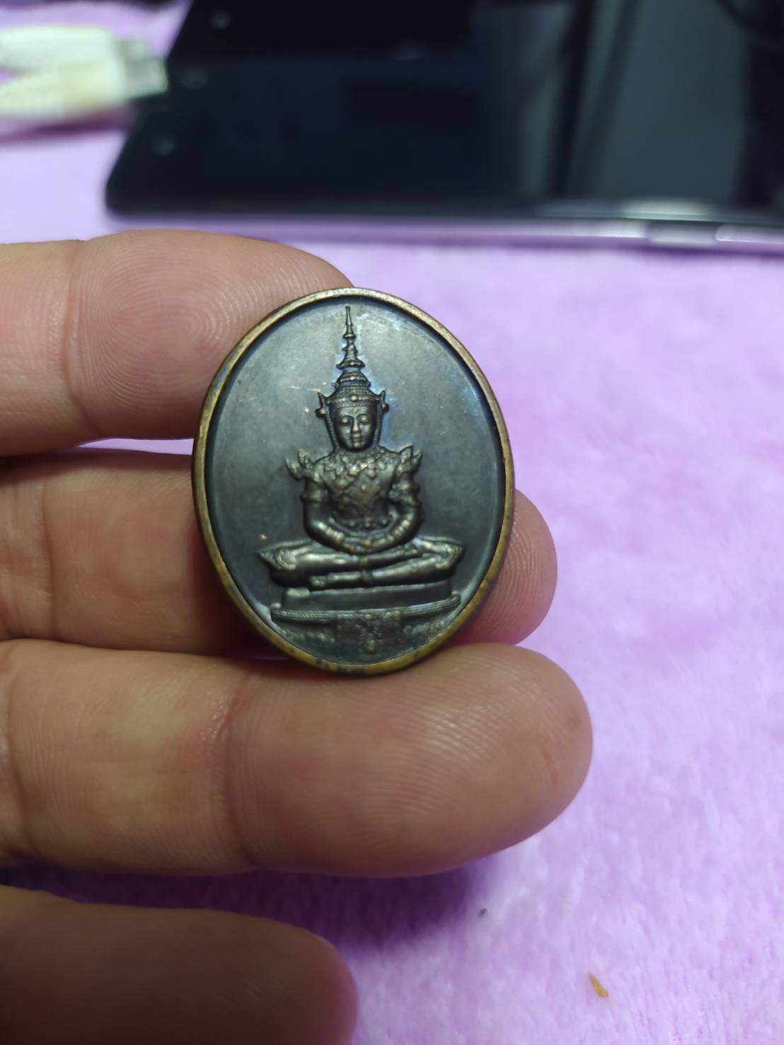 พระแก้วมรกต ภปร ฉลองวัดพระศรีรัตนศาสดาราม พ.ศ. 2525