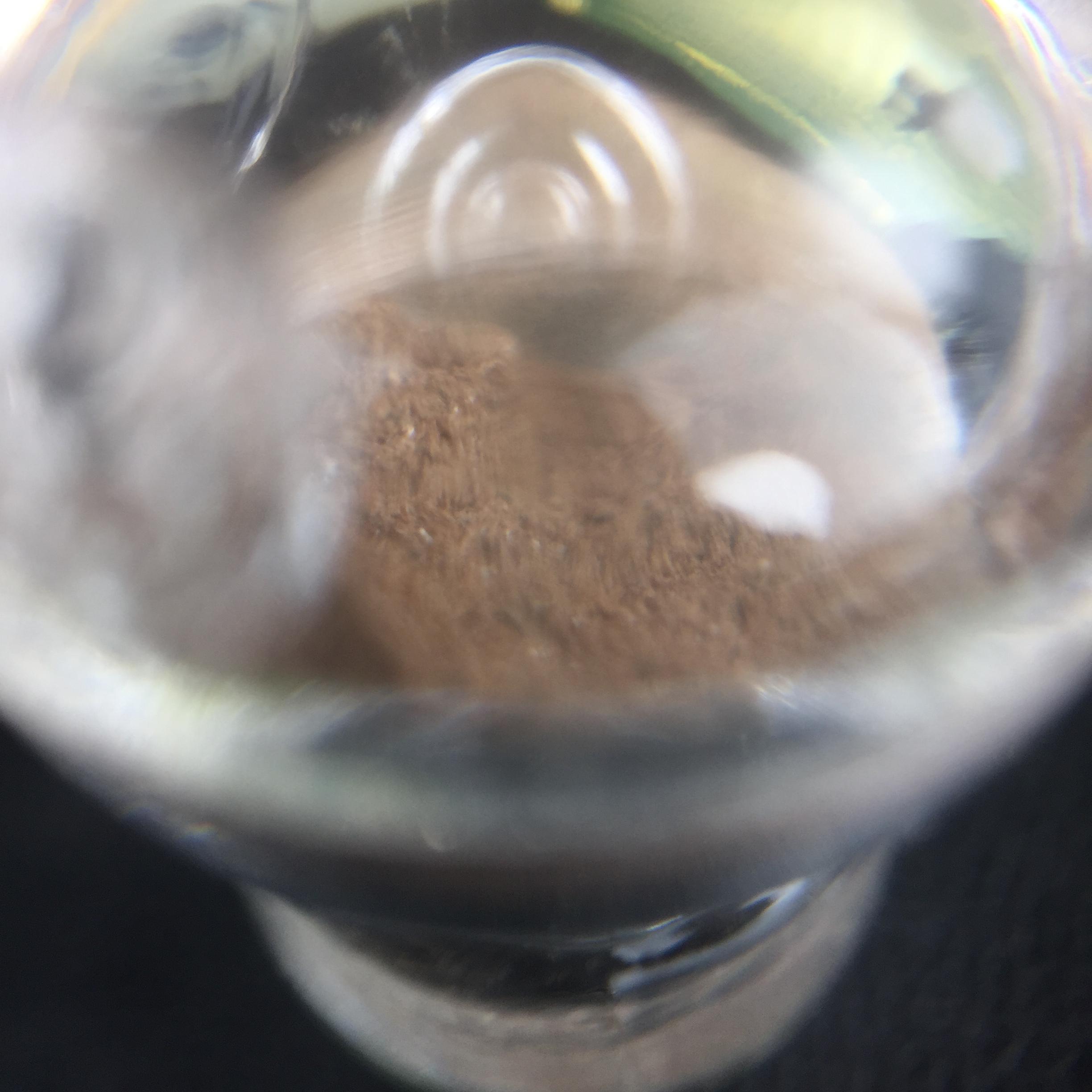 พระพุทธชินราช(จำลอง) ภปร. 84 พรรษา เนื้อเงินชุบทองคำขาว พิมพ์เล็กขนาดหน้าตัก 1/4 นิ้ว (สภาพผิวเดิมสวย ขึ้นสีรุ้งธรรมชาติ แบบนิยม)(พระราชทานมวลสาร จิตรลดาและเส้นพระเจ้า(เส้นผม))