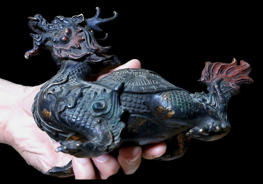 เต่ามังกร หลังหยินหยางยันต์แปดทิศ