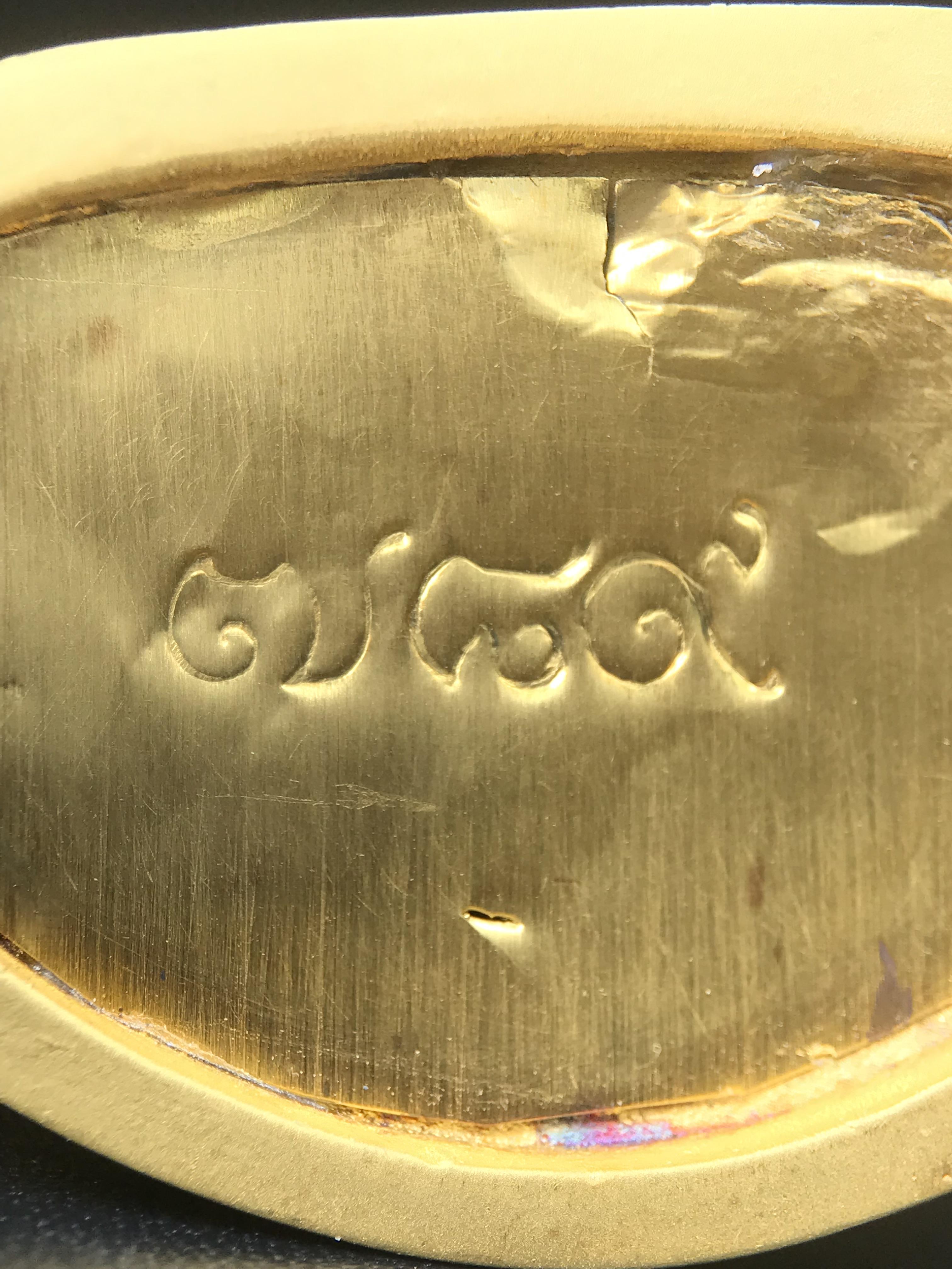 พระแก้วมรกต ภปร.(รุ่นแรก)ปี2545 รุ่นฉลองกรุงรัตนโกสินทร์ครบ 220 ปี หล่อลอยองค์ เนื้อทองคำบริสุทธิ์99.99% ขนาดบูชา 50*90 มม.(องค์หมายเลข ๗๘๙)(เลขมังกร 789 พลังแห่งความ มั่งคั่ง ร่ำรวย อำนาจ บารมี)สุดยอดมงคลแผ่นดินที่ควรเก็บรักษา บูชาเป็นมงคลชีวิต(หายากมาก)