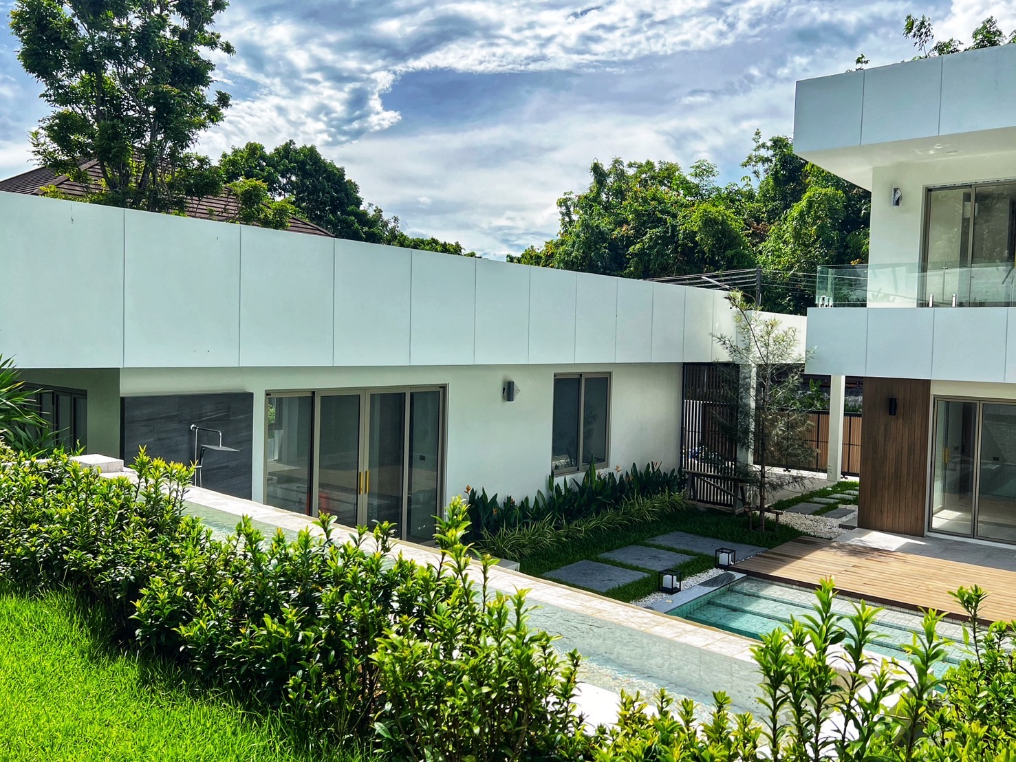 For Sales : Kathu, Loch Palm Villa, 4 Bedrooms 6 Bathrooms