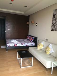 Karon For Rent : Studio Condominium Sea view Locate in Karon beach