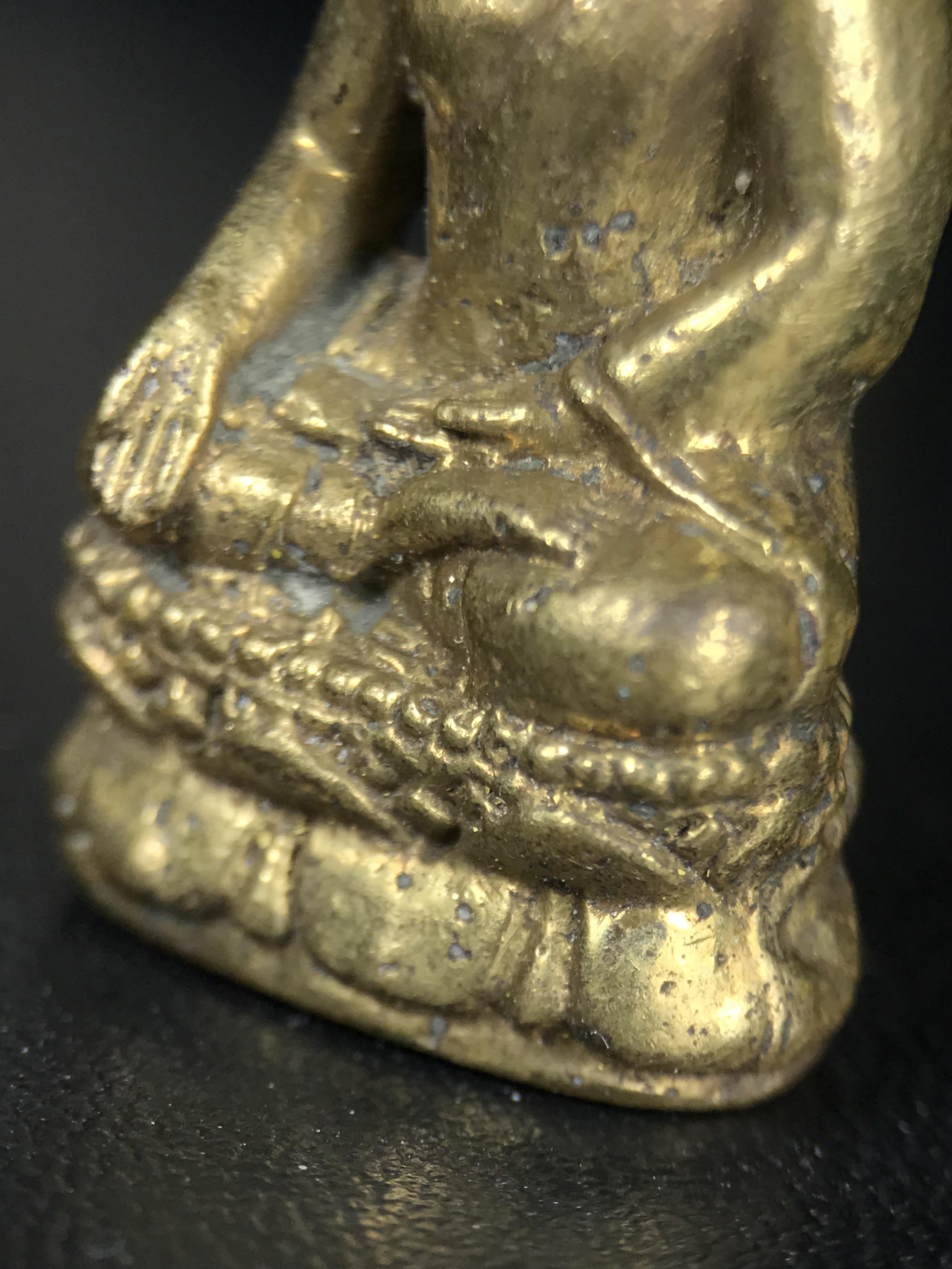 พระกริ่ง-พระชัยวัฒน์ไพรีพินาศ วัดบวรนิเวศวิหาร รุ่นผ้าป่าสิงห์บุรีปี2528(ชนวนมวลสารไพรีรุ่นแรก)(1ใน1500ชุด)สภาพสวยพร้อมกล่องบรรจุเดิมชุดกรรมการรับพระราชทานจากสมเด็จพระเทพในวโรกาสเด็จพระราชดำเนินทรงประกอบพิธีวางศิลาฤกษ์พระอุโบสถวัดตรีทศเทพวรวิหาร(หายากมาก)