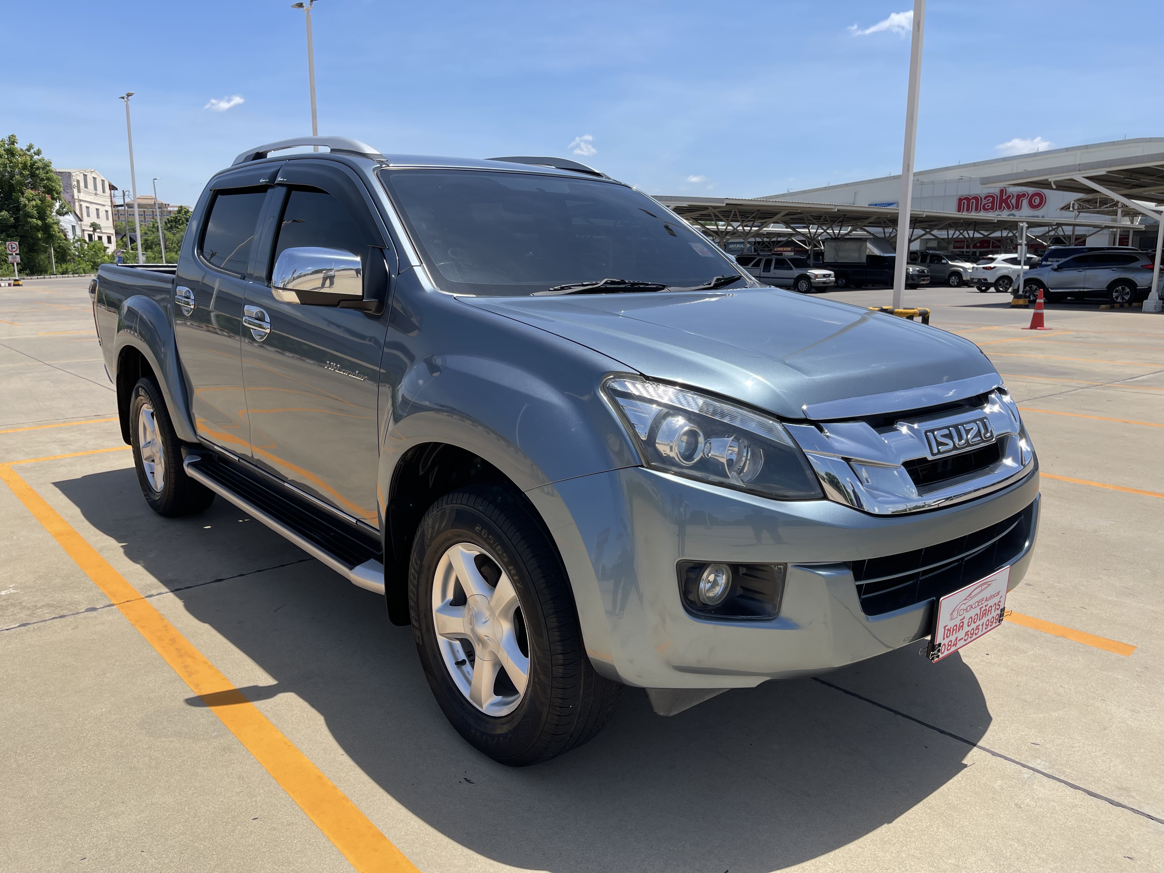 Isuzu Dmax All New 4ประตู Hilander 2.5 Vgs Z Prestige Navi At 2014 เทา