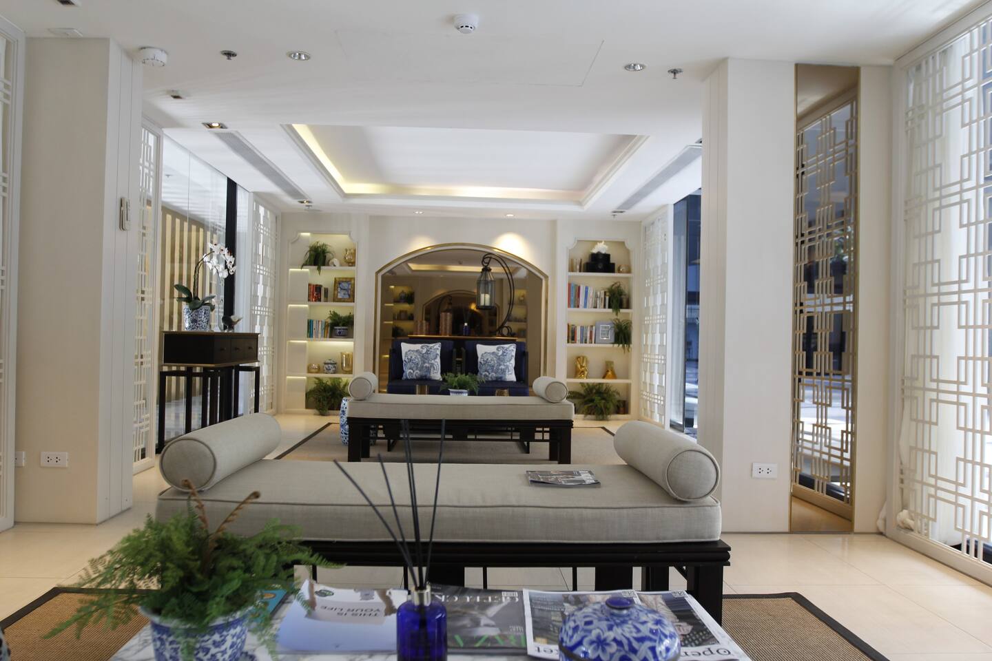 For Rent : Samkong,The Base Heiht 1 Bedroom 1 Bathroom, 9th Floor, City View.