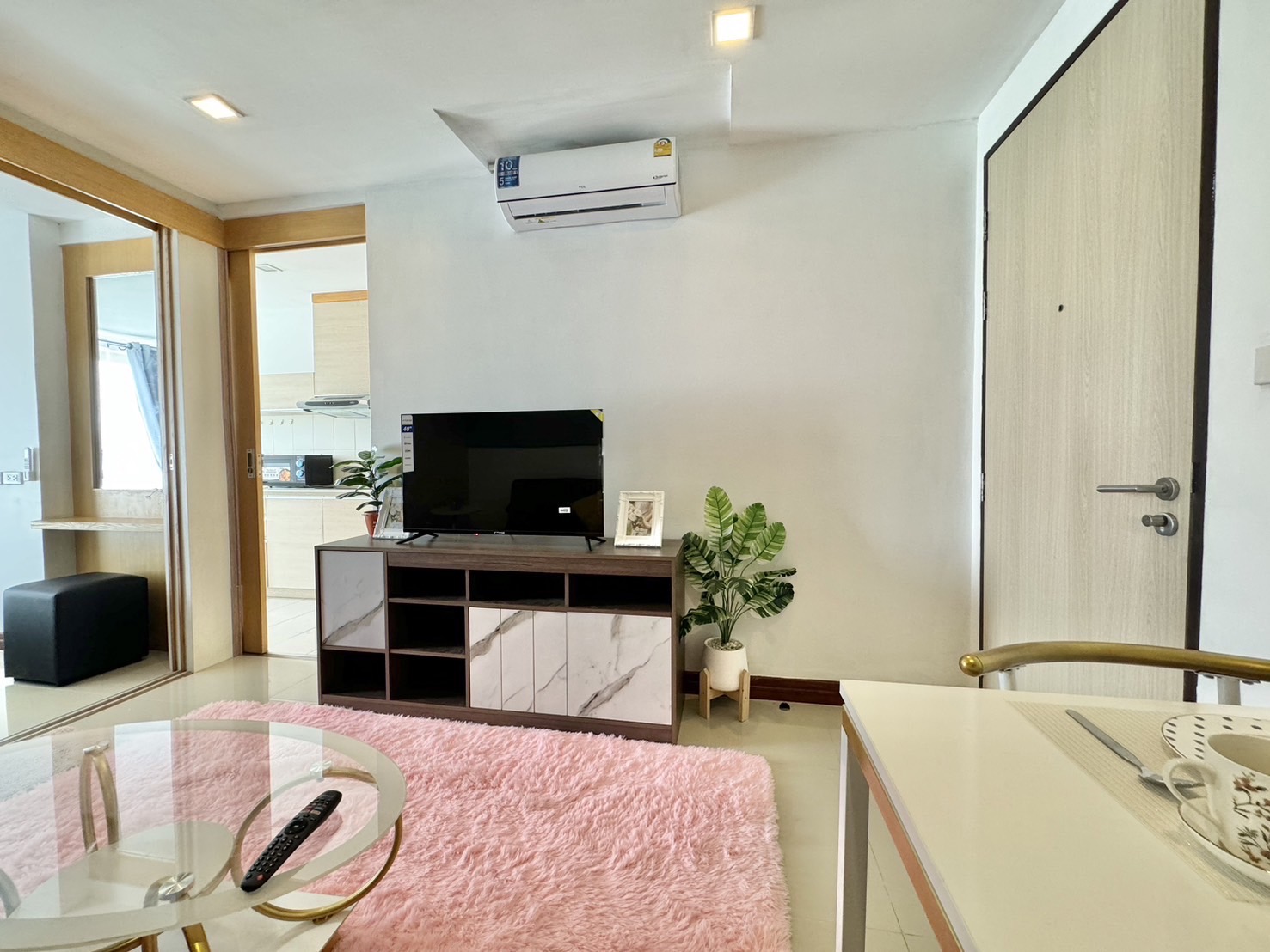 For Rent : Wichit, The Future Condo, 1 Bedroom 1 Bathroom