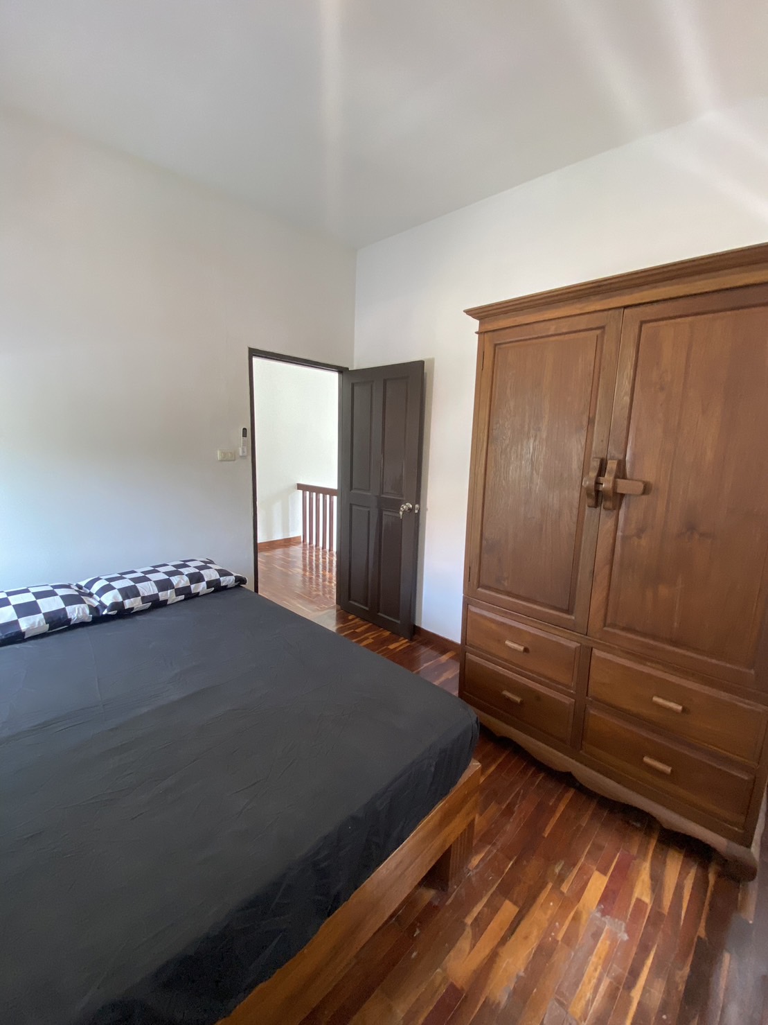 For Rent : Thalang, Private Pool Villa near Airport, 5 Bedrooms 4 Bathrooms