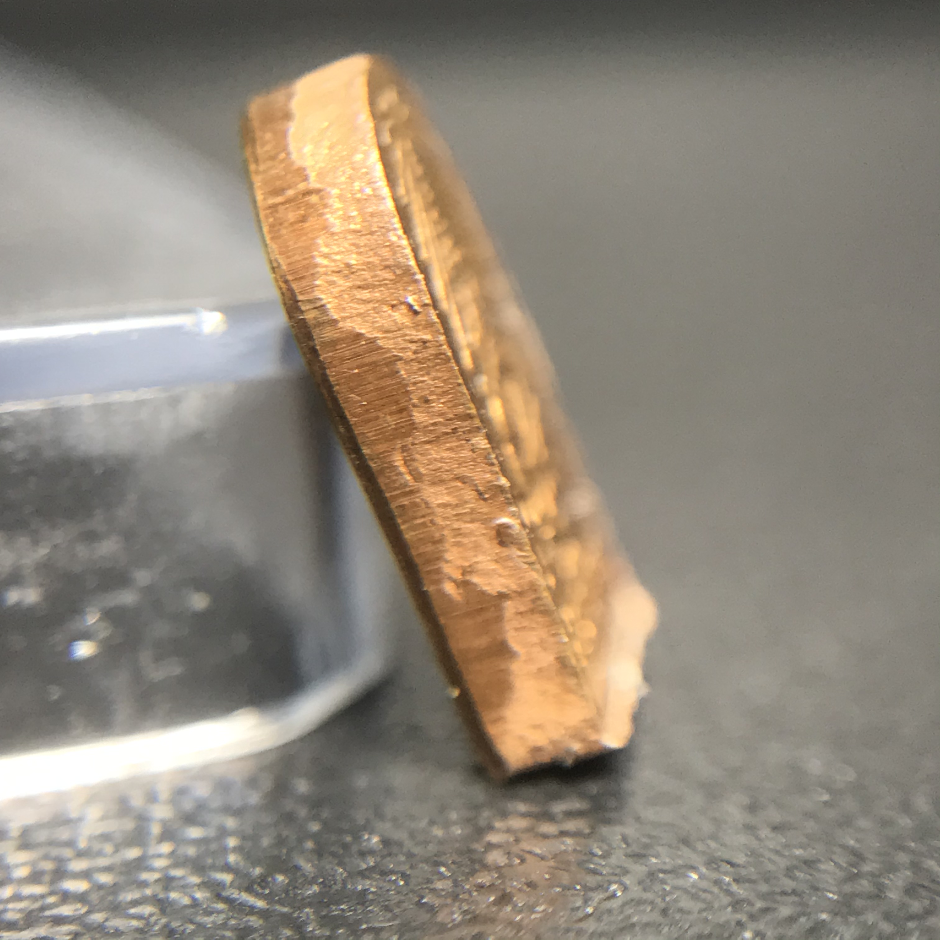 พระปรกใบมะขาม พระพุทธสิหิงค์ ภปร. ธรรมศาสตร์ 50ปี เนื้อทองแดง(คัดสภาพสวย)(ในหลวงรัชกาลที่9 เสด็จเททอง)(พระปรกใบมะขาม ภปร รุ่นแรก)