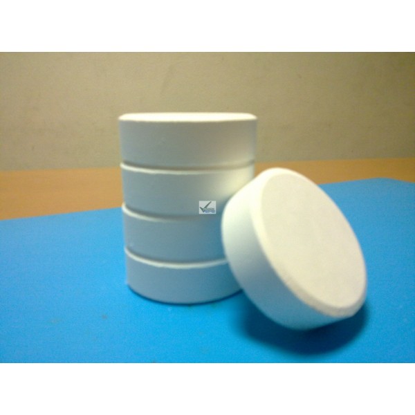 คลอรีนอย่างดี ชนิดเม็ด 200 กรัม แพ็ค 5 ก้อน