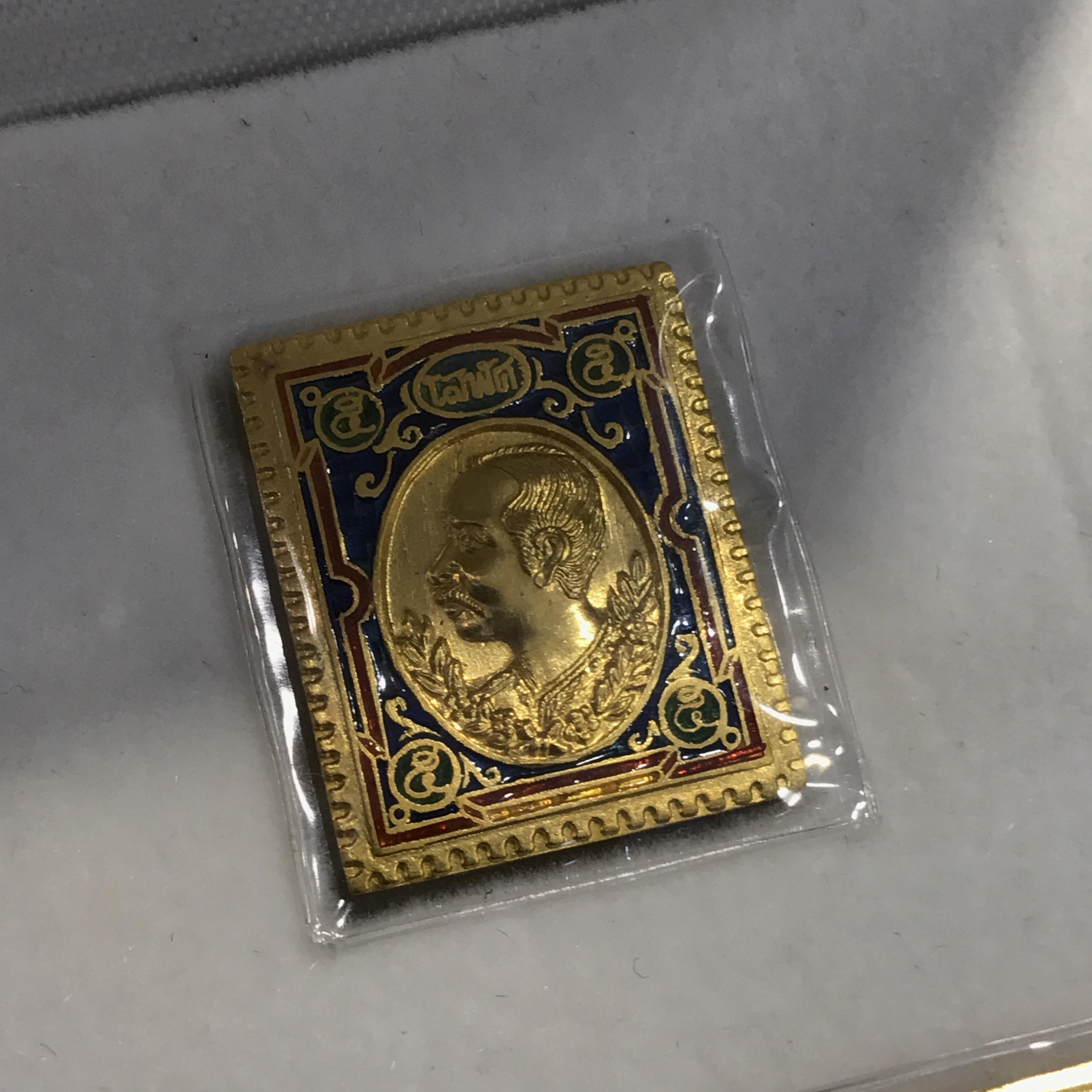 ชุดเหรียญแสตมป์ โสฬส รัชกาลที่ 5 เนื้อทองคำลงยา(พิมพ์เล็ก) วัดพัฒนาราม จ.อุดรธานี ปี2536