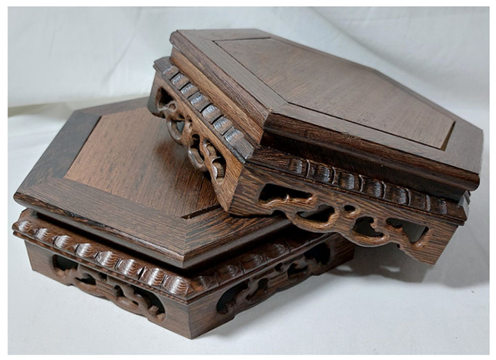 กี๋หรือฐานทรงหกเหลี่ยม20x23cm ตัวละ