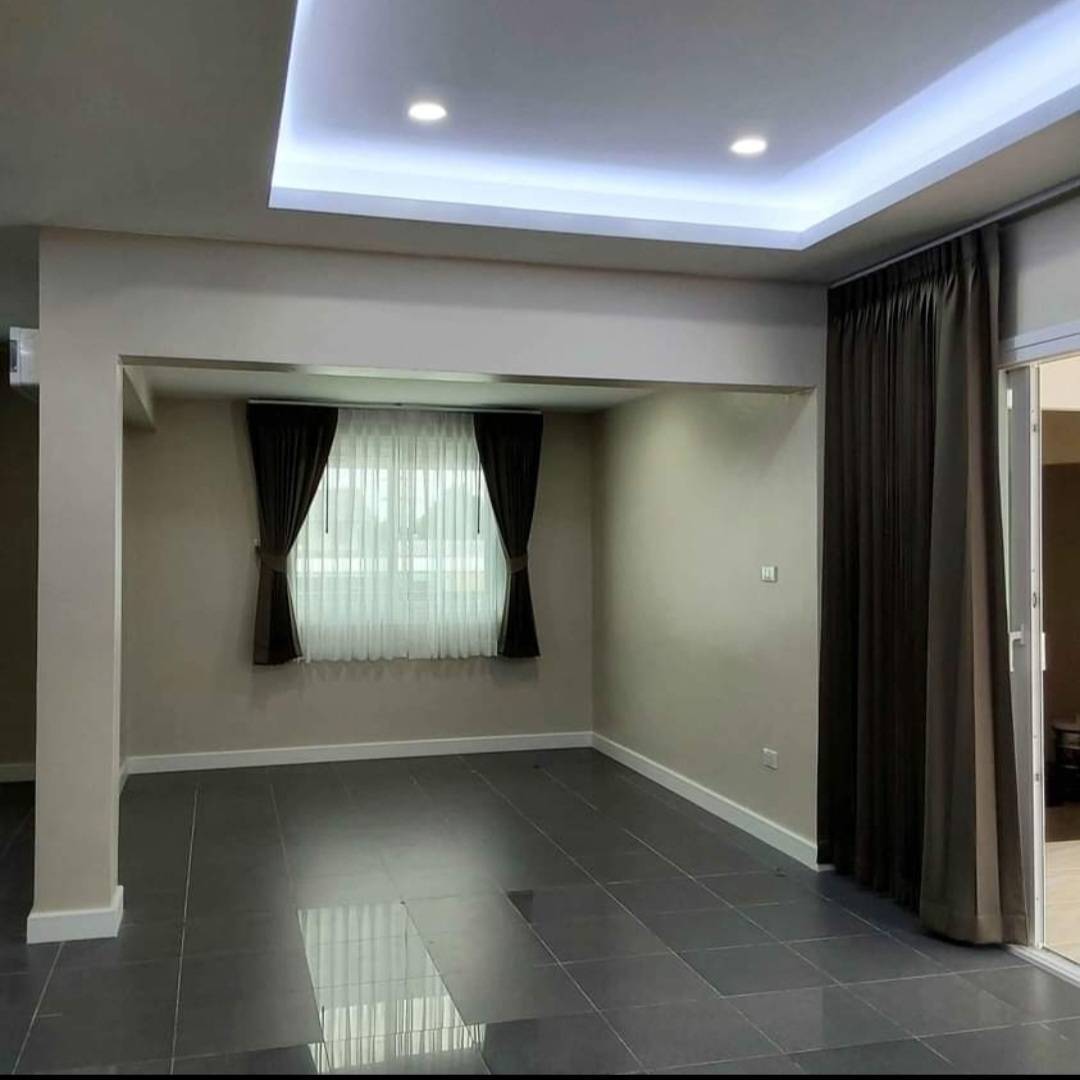 For Rent : Kathu, 2-story detached house, 4 Bedrooms 4 Bathrooms