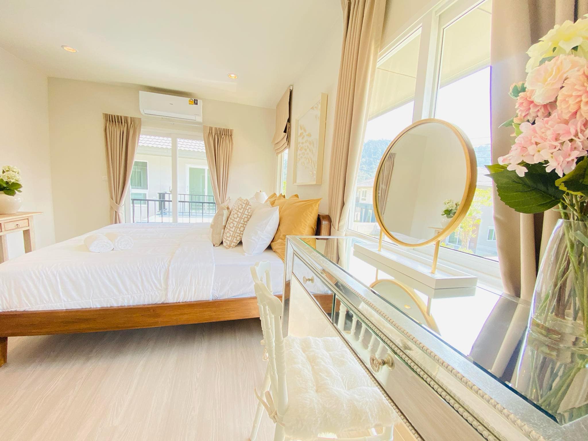 For Rent : Kohkaew, 2-Story detached house, 4 Bedrooms 3 Bathrooms