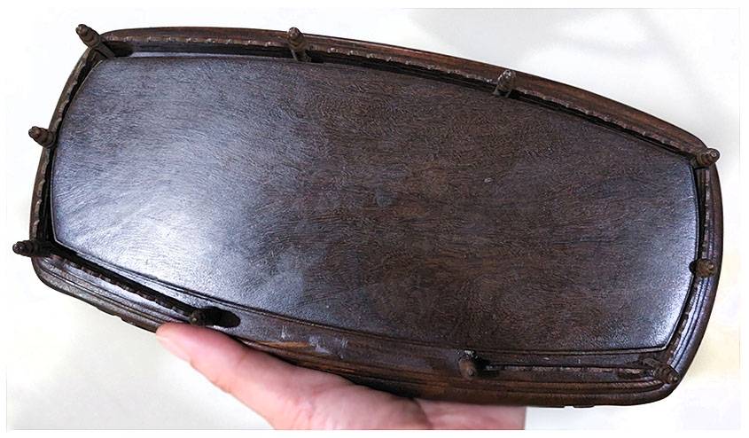 💥SALE!💥กี๋หรือฐานไม้มีซุ้มรั้ว สี่เหลี่ยมผืนผ้า หน้าท๊อปยาว21cmx8.5cm